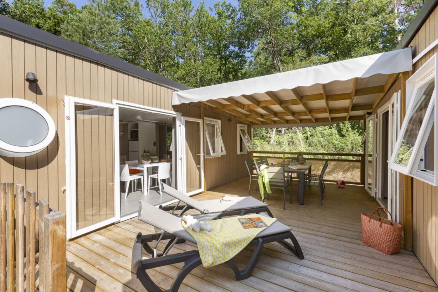 Cottage 10p 6Bdrms AirCon.