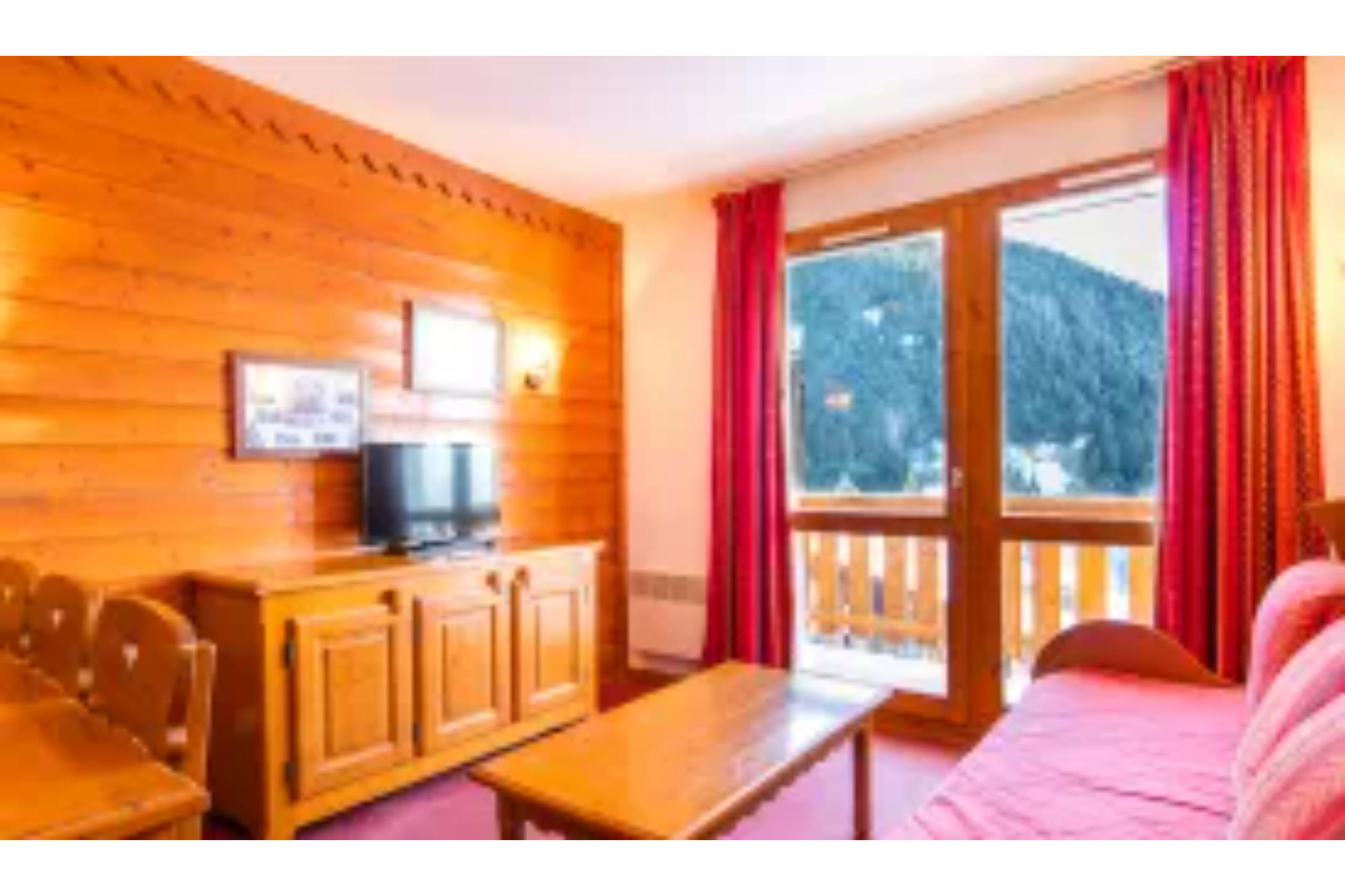 chalets-de-la-ramoure-2ph4