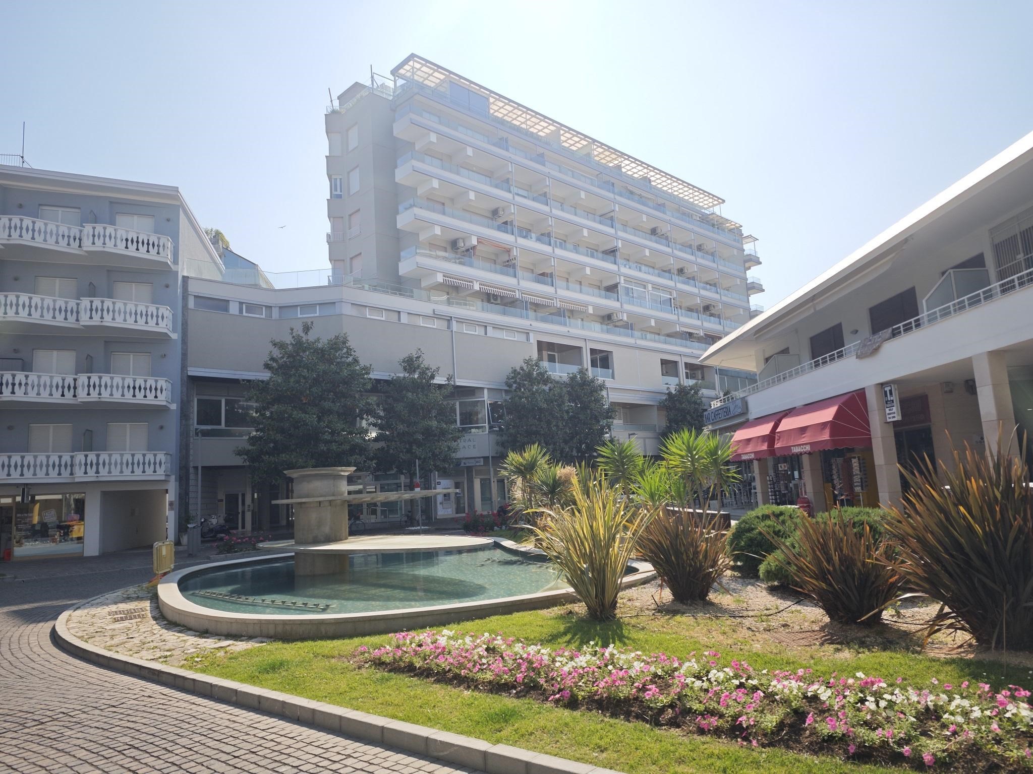 Central 24
