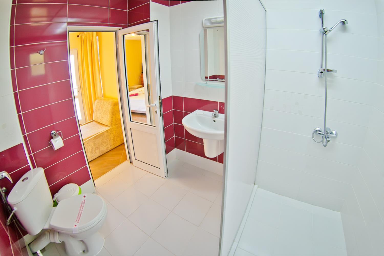 2 BR semi-detached Villa Sequoia 5p