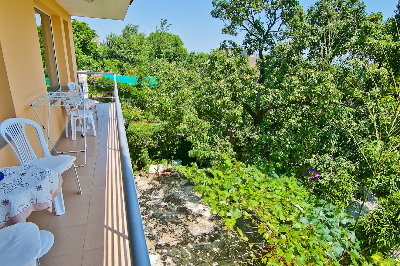 3BR Semi-detached Villa with seaview 8p