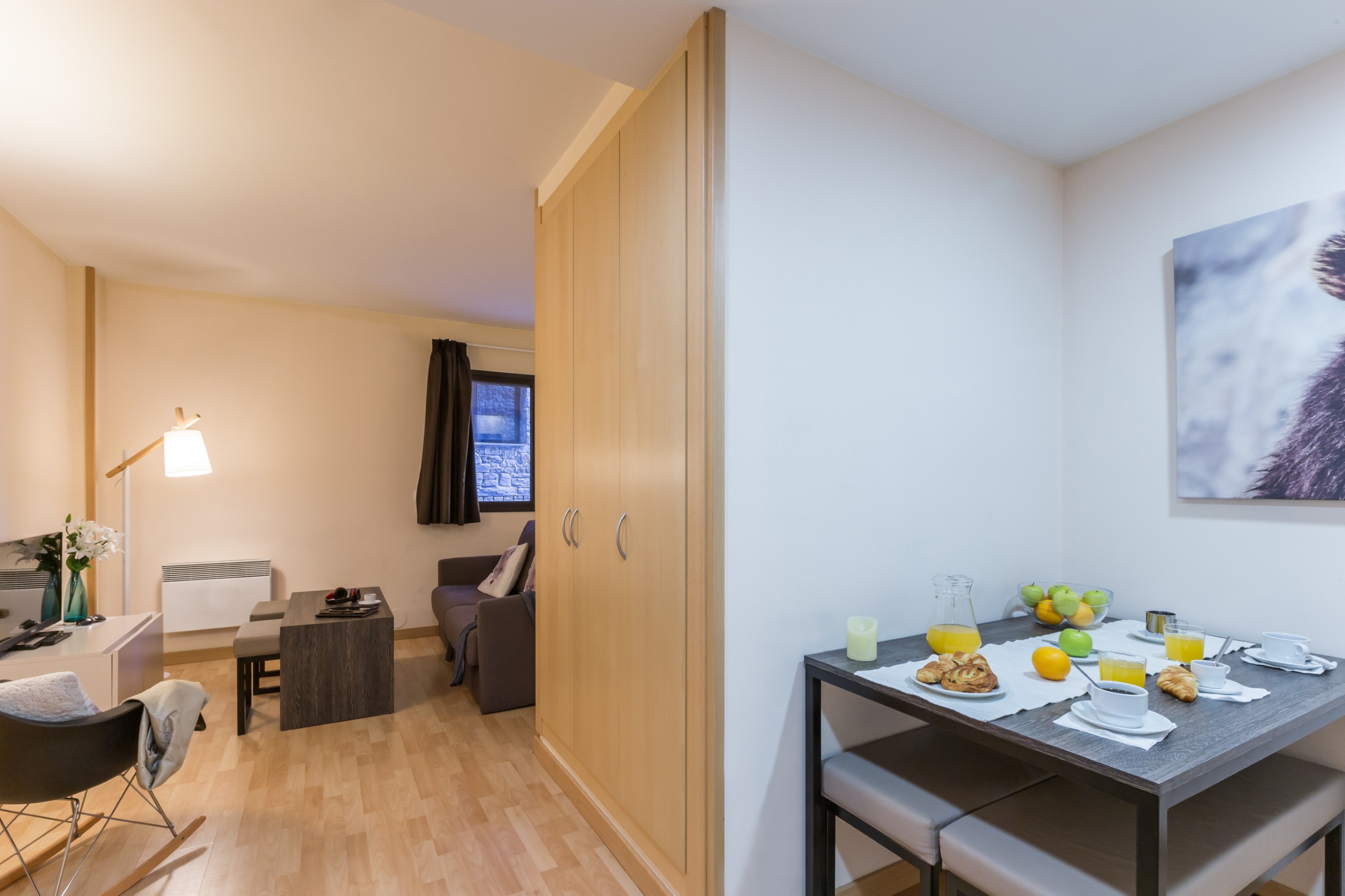 Swimming pool area near Pas de la Casa Princesa S4 in AD