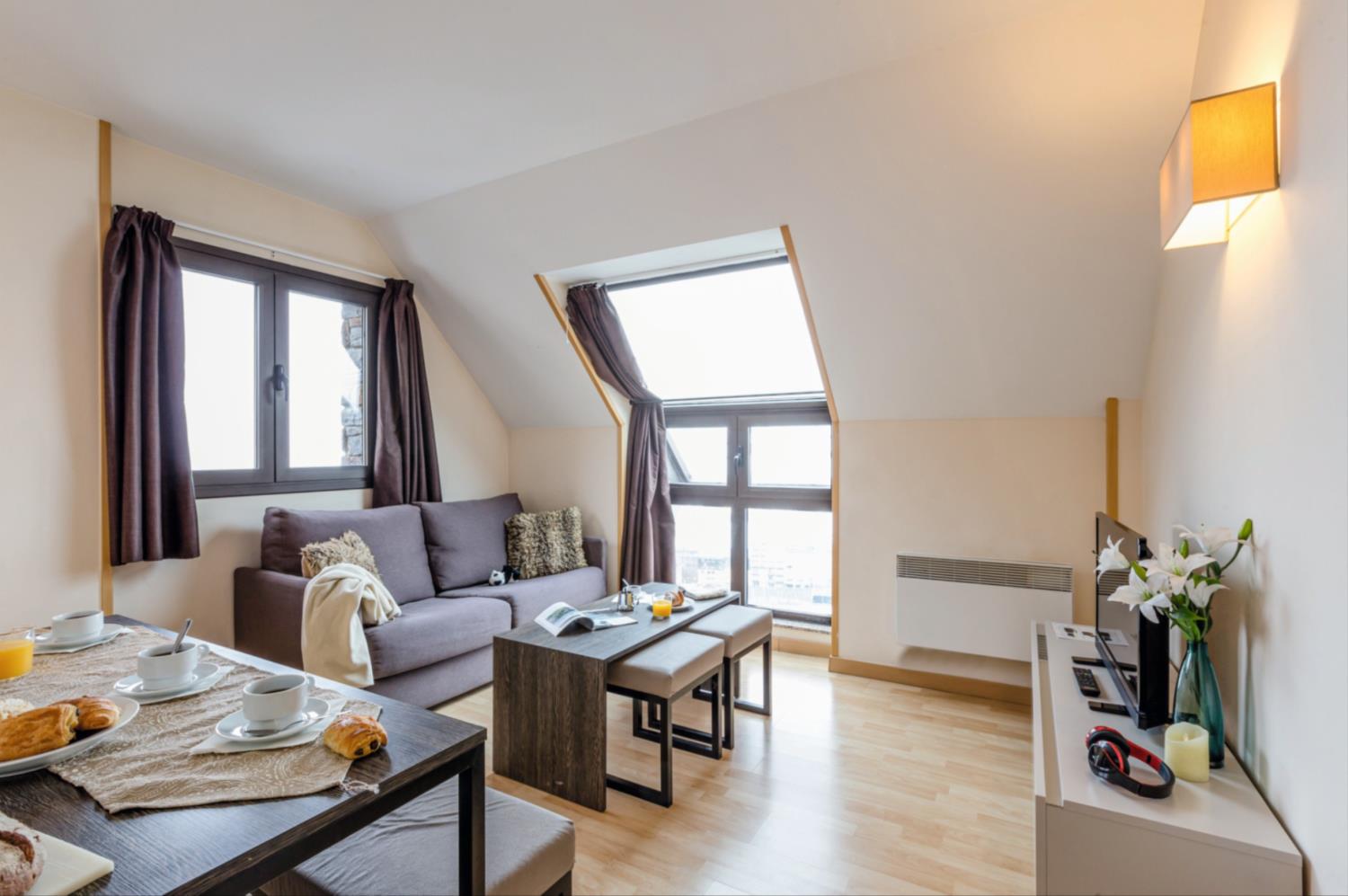 Kitchen facilities at Pas de la Casa Princesa 3p5p VM in AD