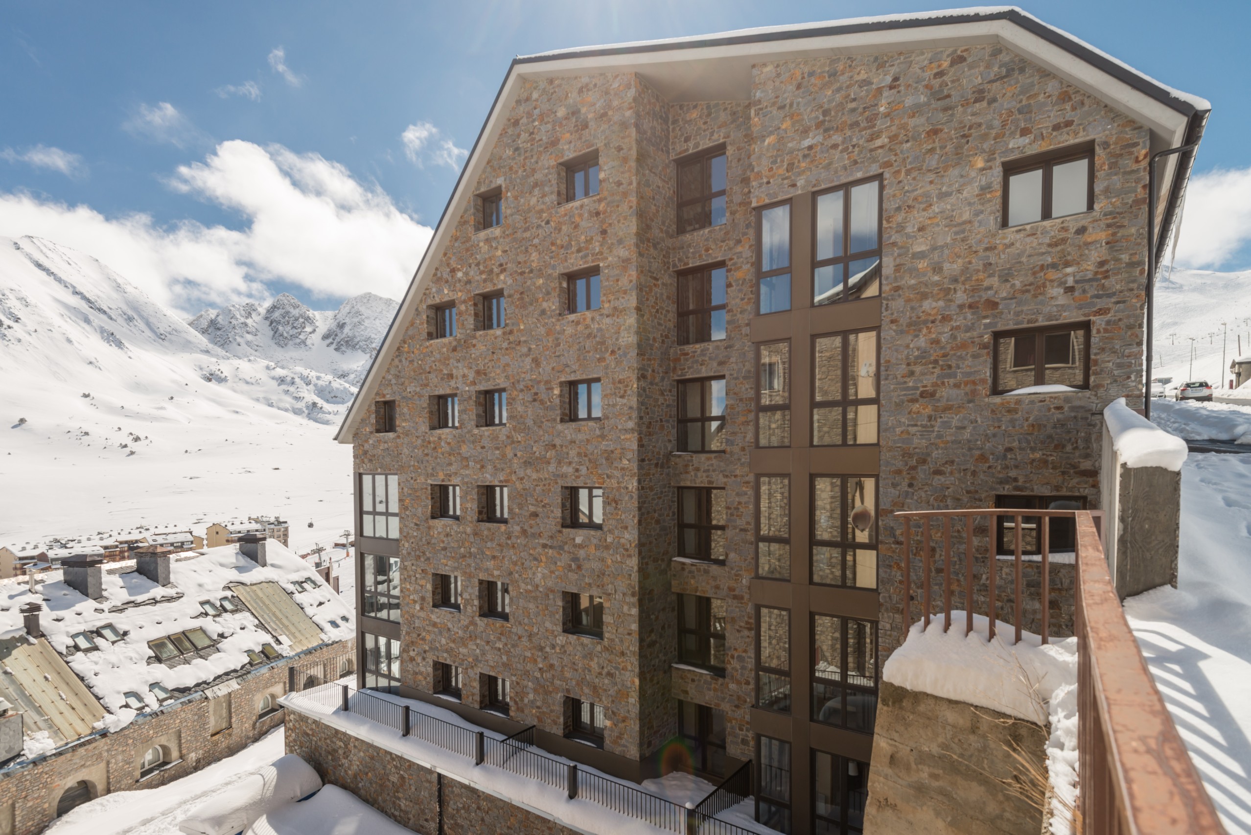 Interior living area at Pas de la Casa Princesa 3p5p VM in AD