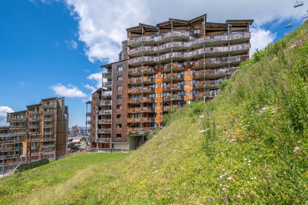 Apartment- Electra 2p7p VMDég