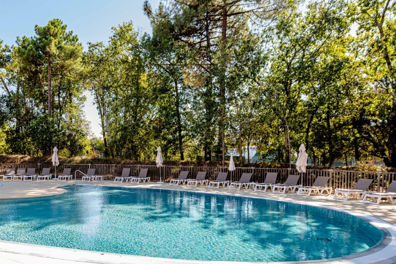 Les Dunes du Medoc 2p5p Vue Piscine
