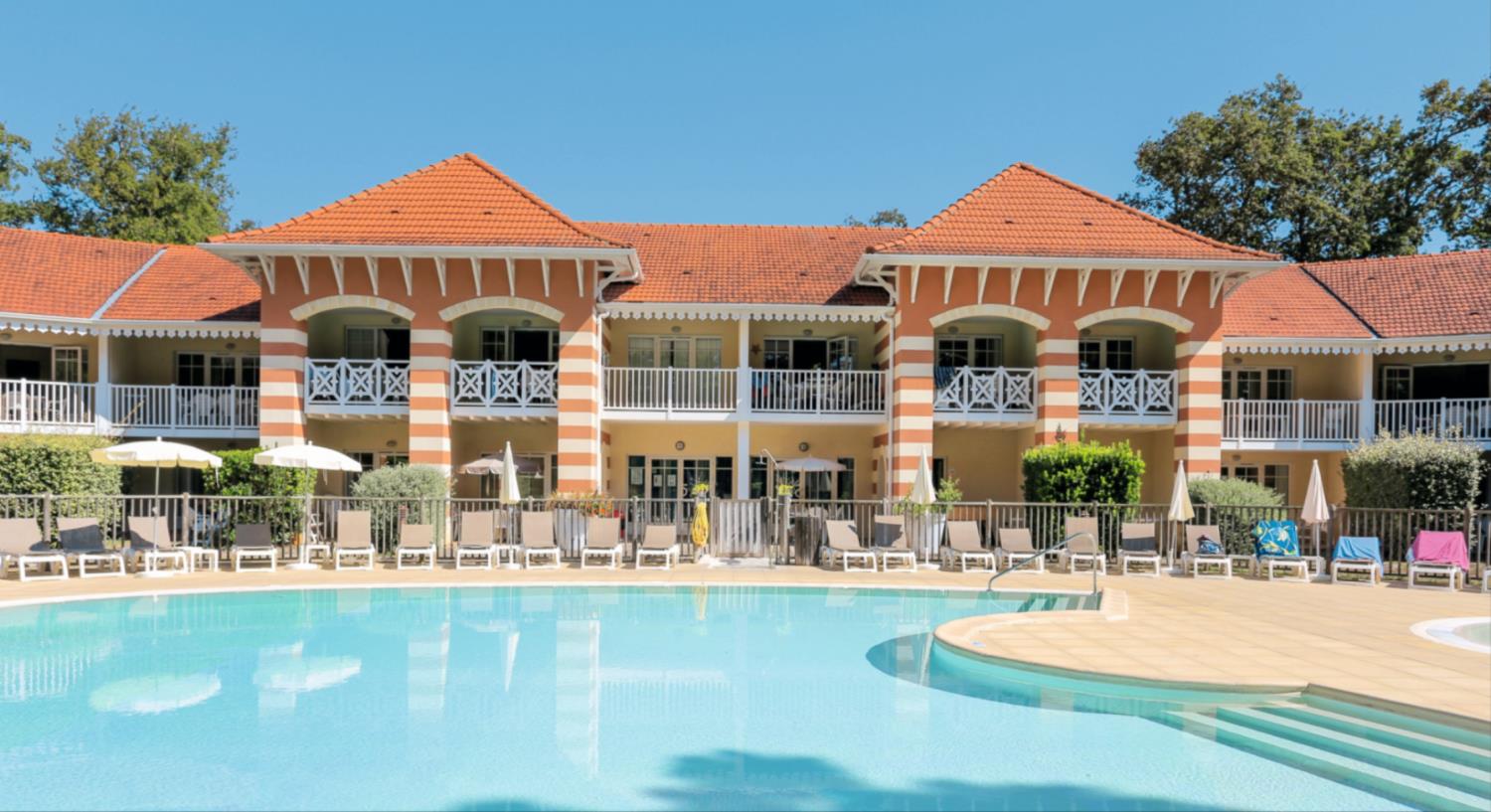 Les Dunes du Medoc 2p5p Vue Piscine