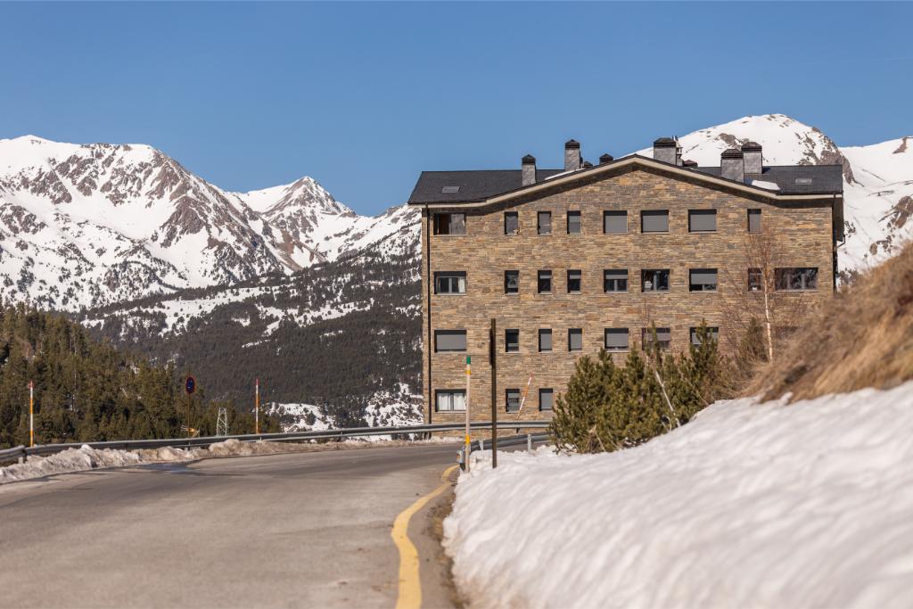 Bedroom accommodation at Andorra Peretol Sunari S2p in AD