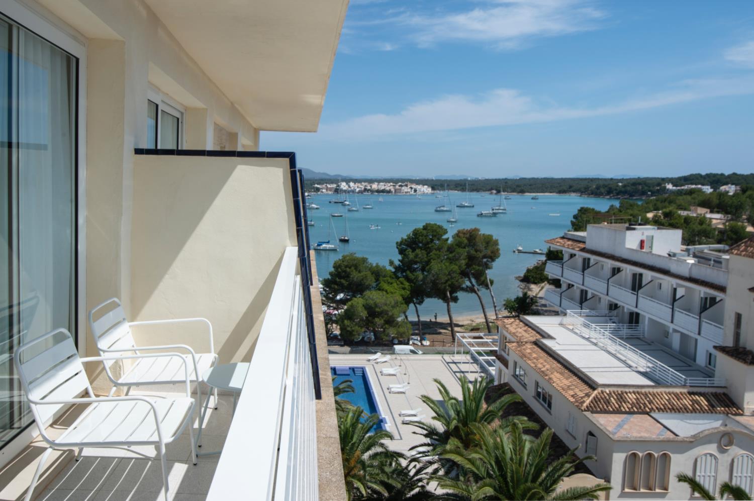Apartment Hotel Vistamar (Adults Recommended) Portocolom 1
