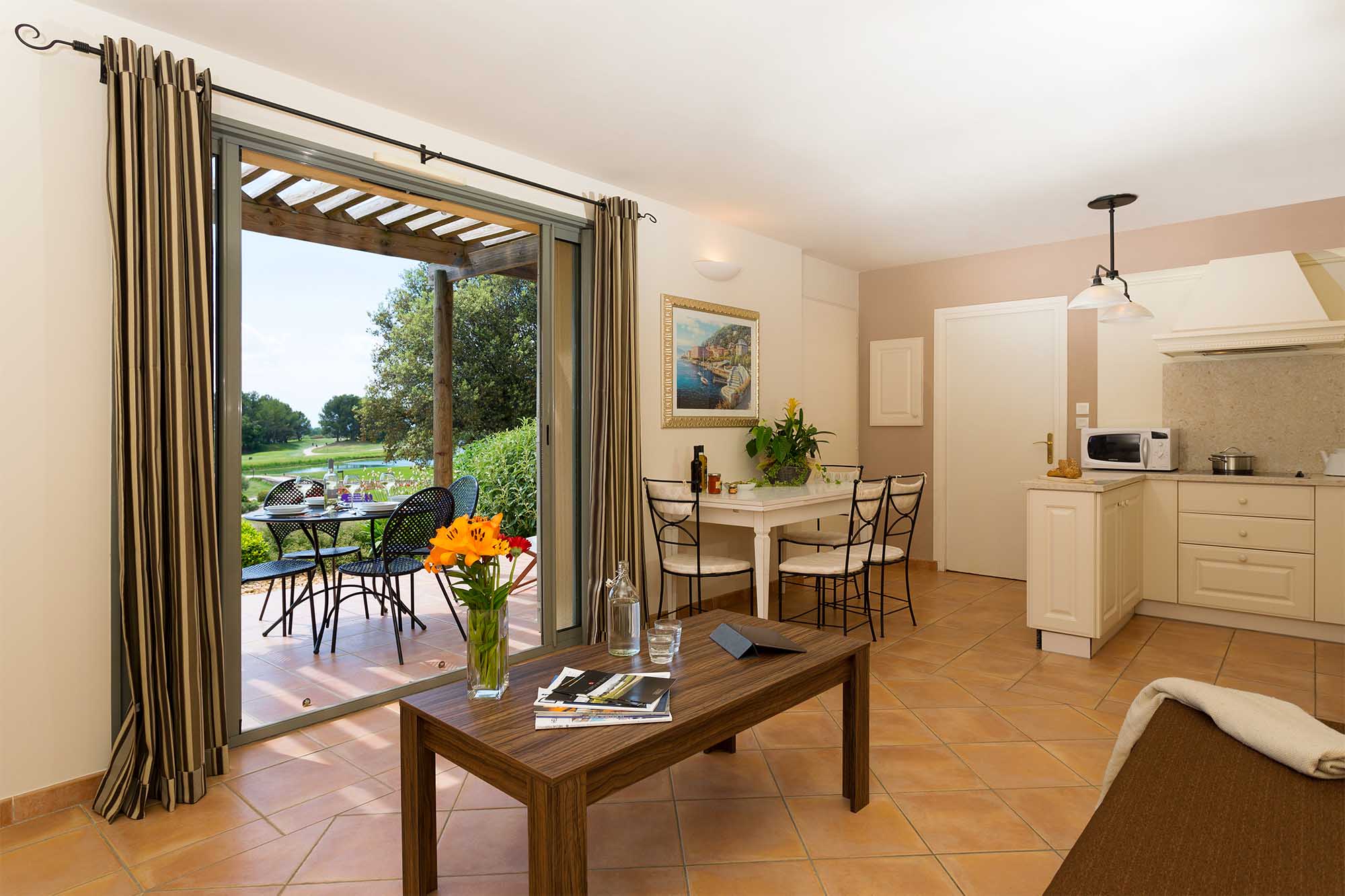 domaine-de-provence-country-club-3p7p-vg