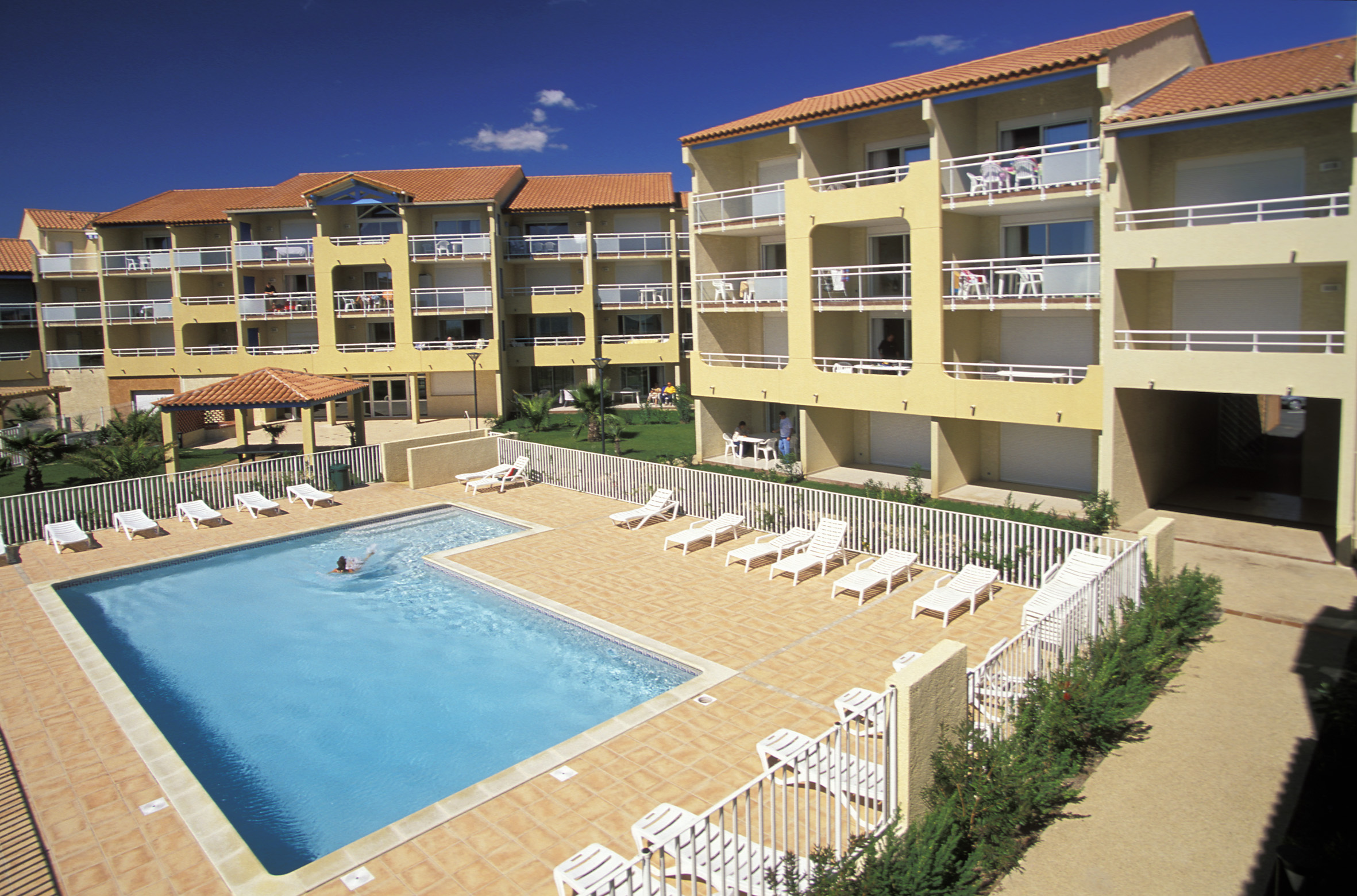 residence-alizea-beach-2pc8