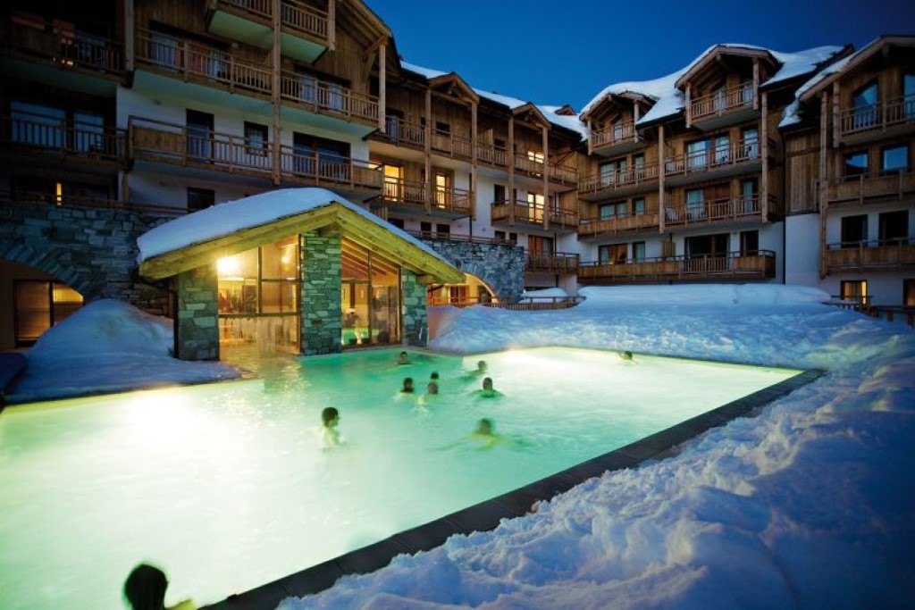 Kitchen facilities at Airelles S6L 3 pièces 6 pers. Confort + in France