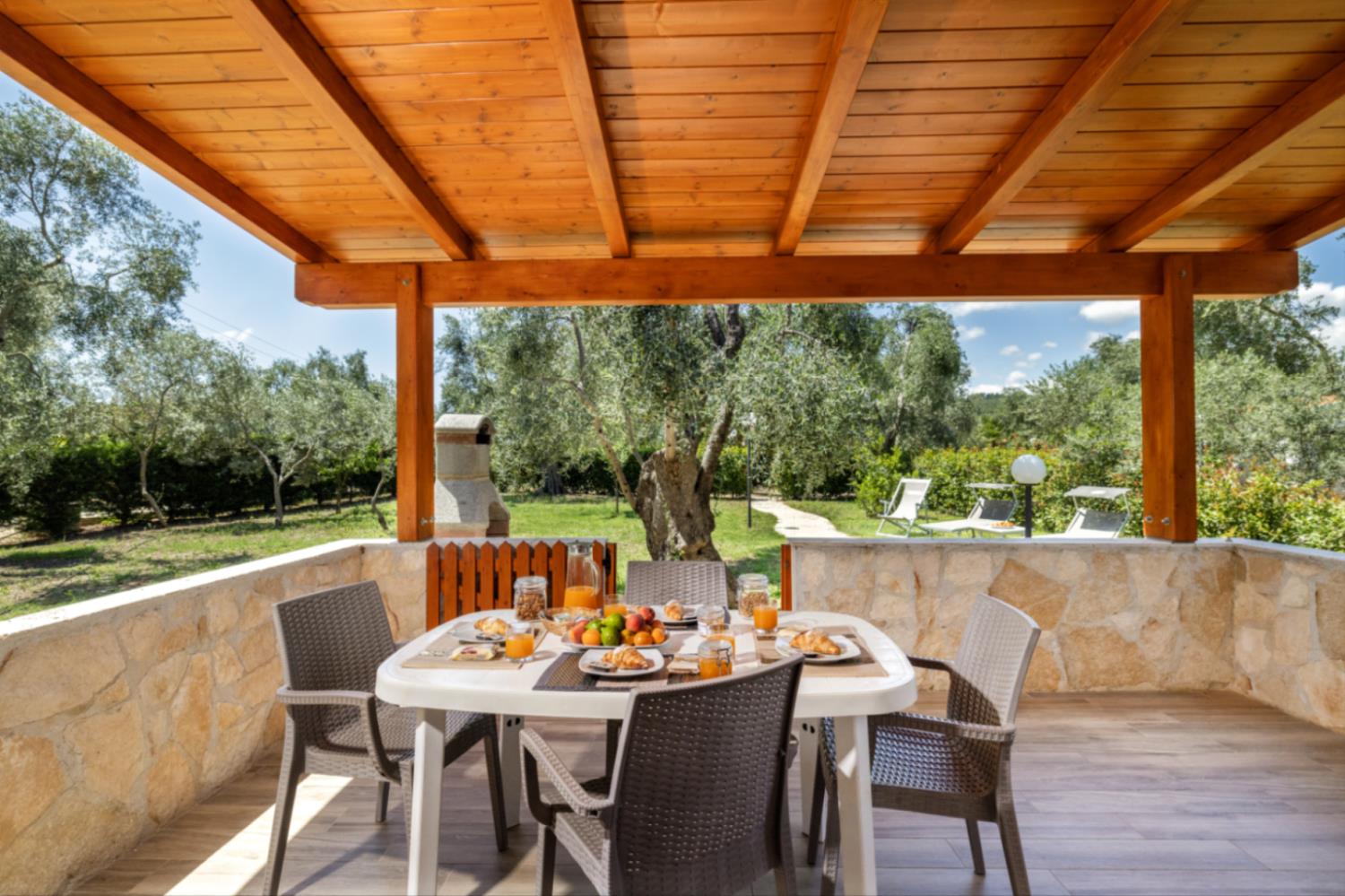 detached-villa-with-2-bathrooms