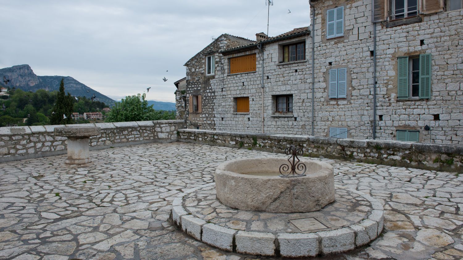 New deluxe penthouse for 6 people with 2 bedrooms