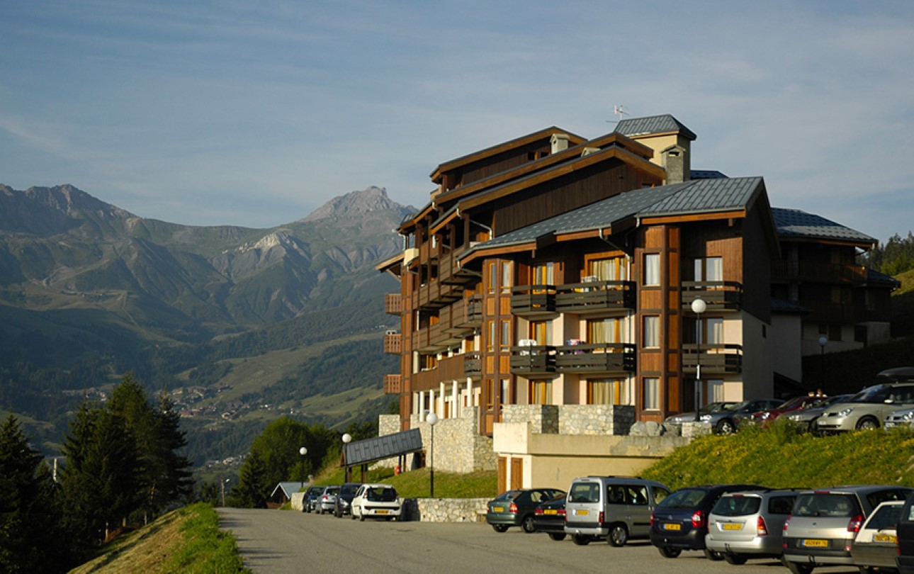 residence-le-sappey-doucy-2p5h