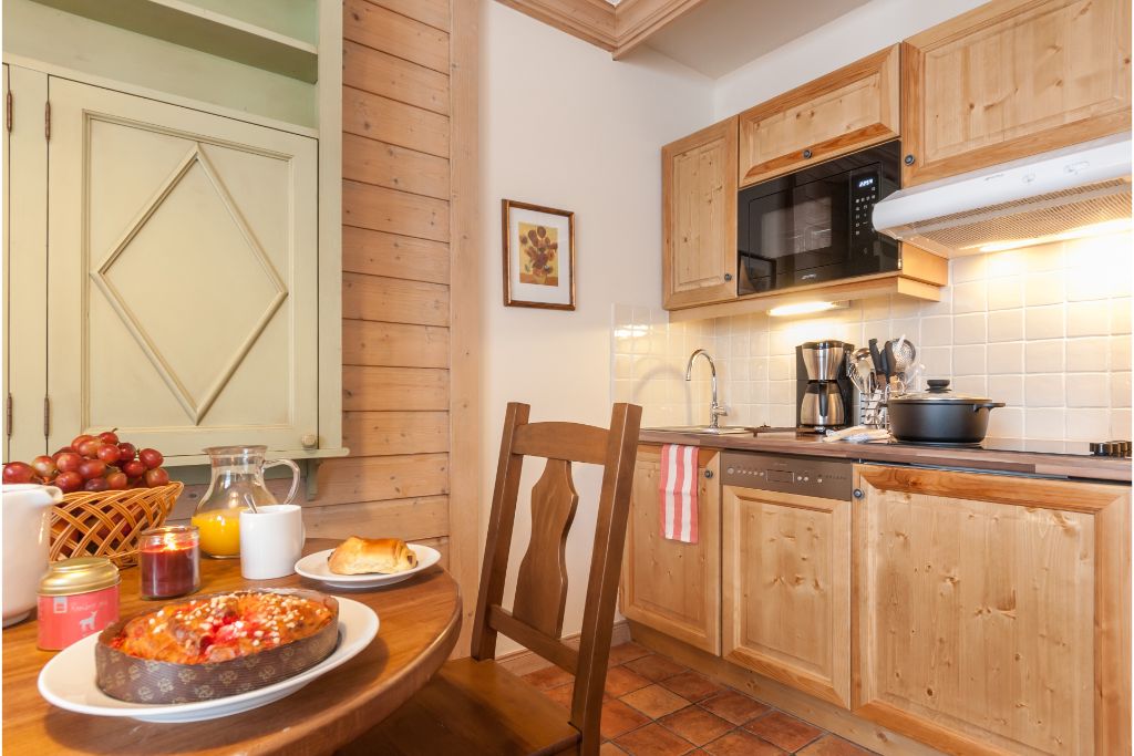 Arc 1950 Le Village S2 Standard