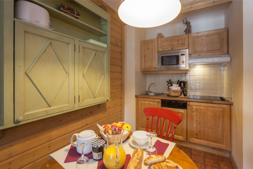 Arc 1950 Le Village S2 Standard