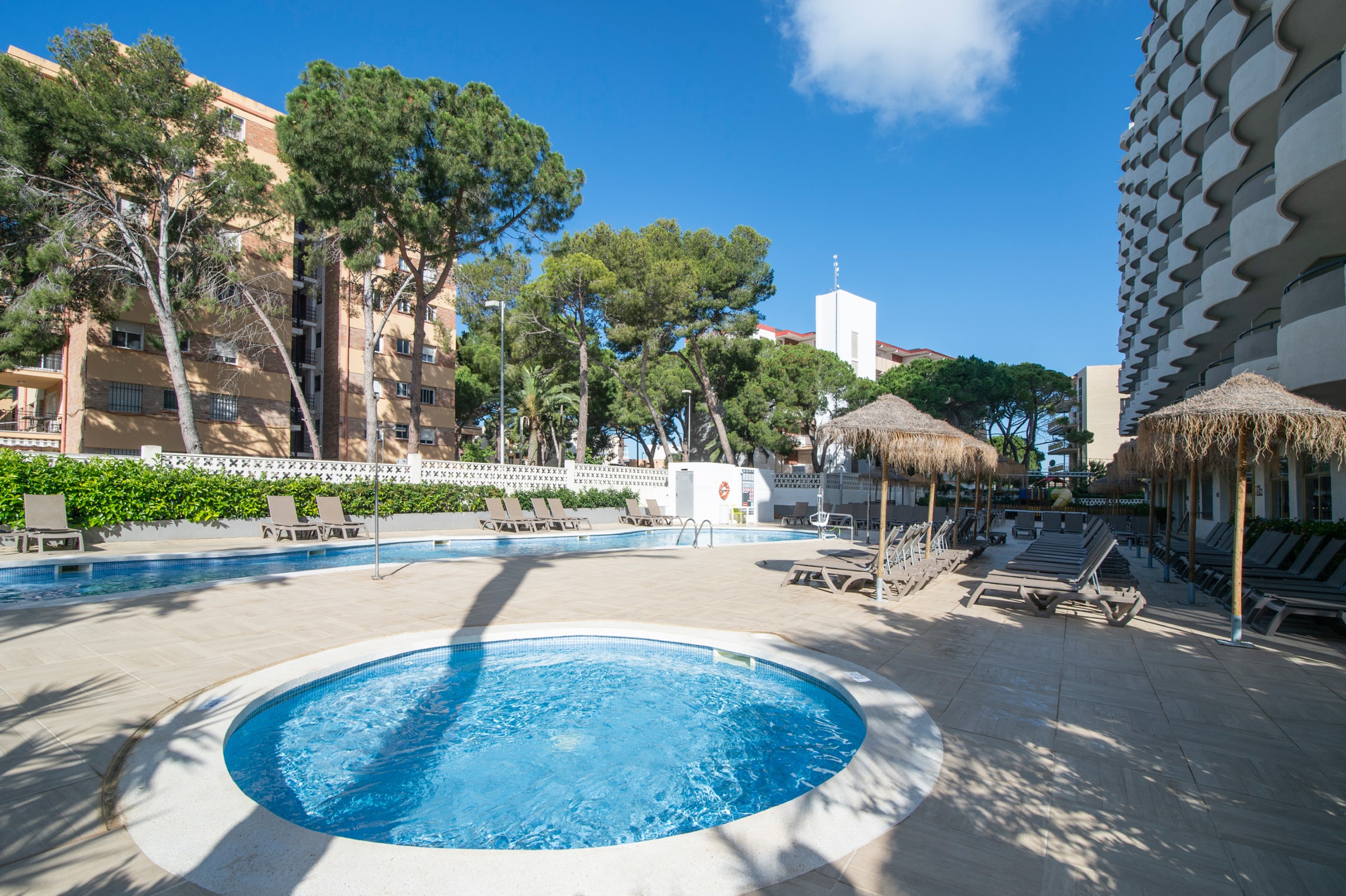 hotel-salou-sunset-double-room-balcony
