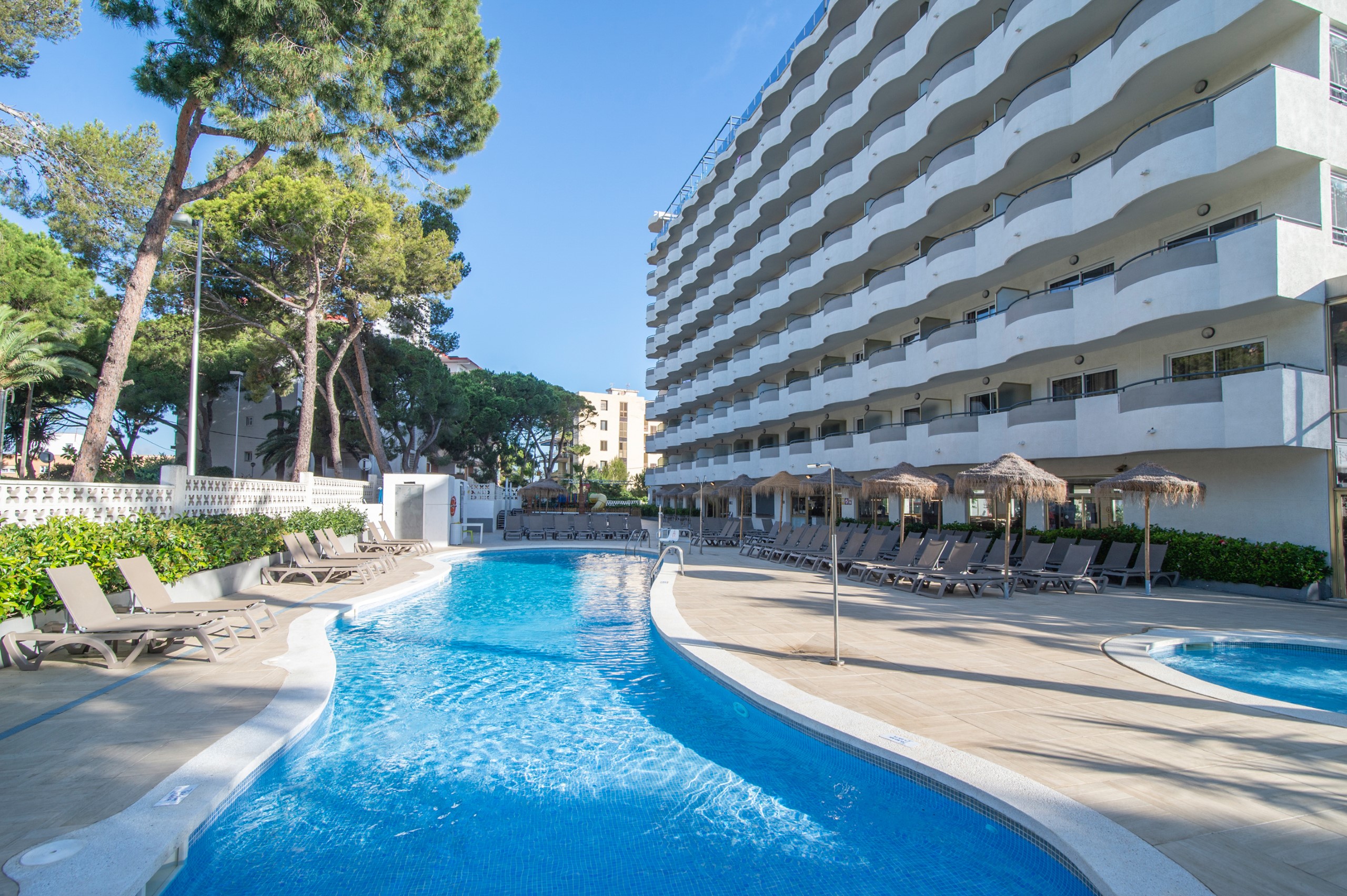 hotel-salou-sunset-double-room-balcony