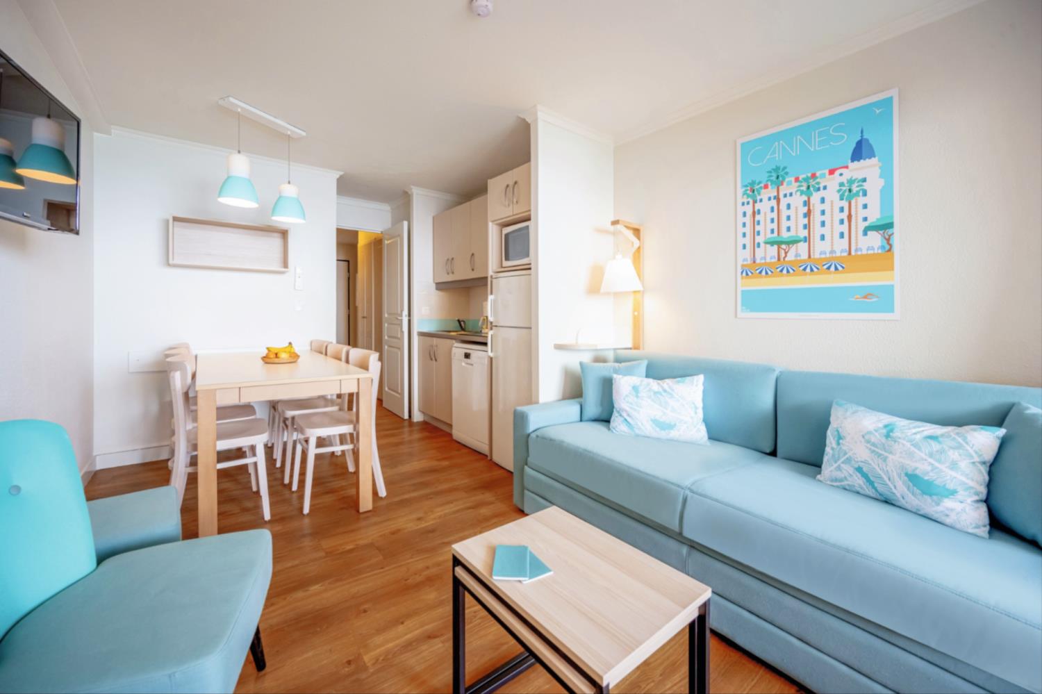 Cannes Verrerie 2p6p A/C Balcony