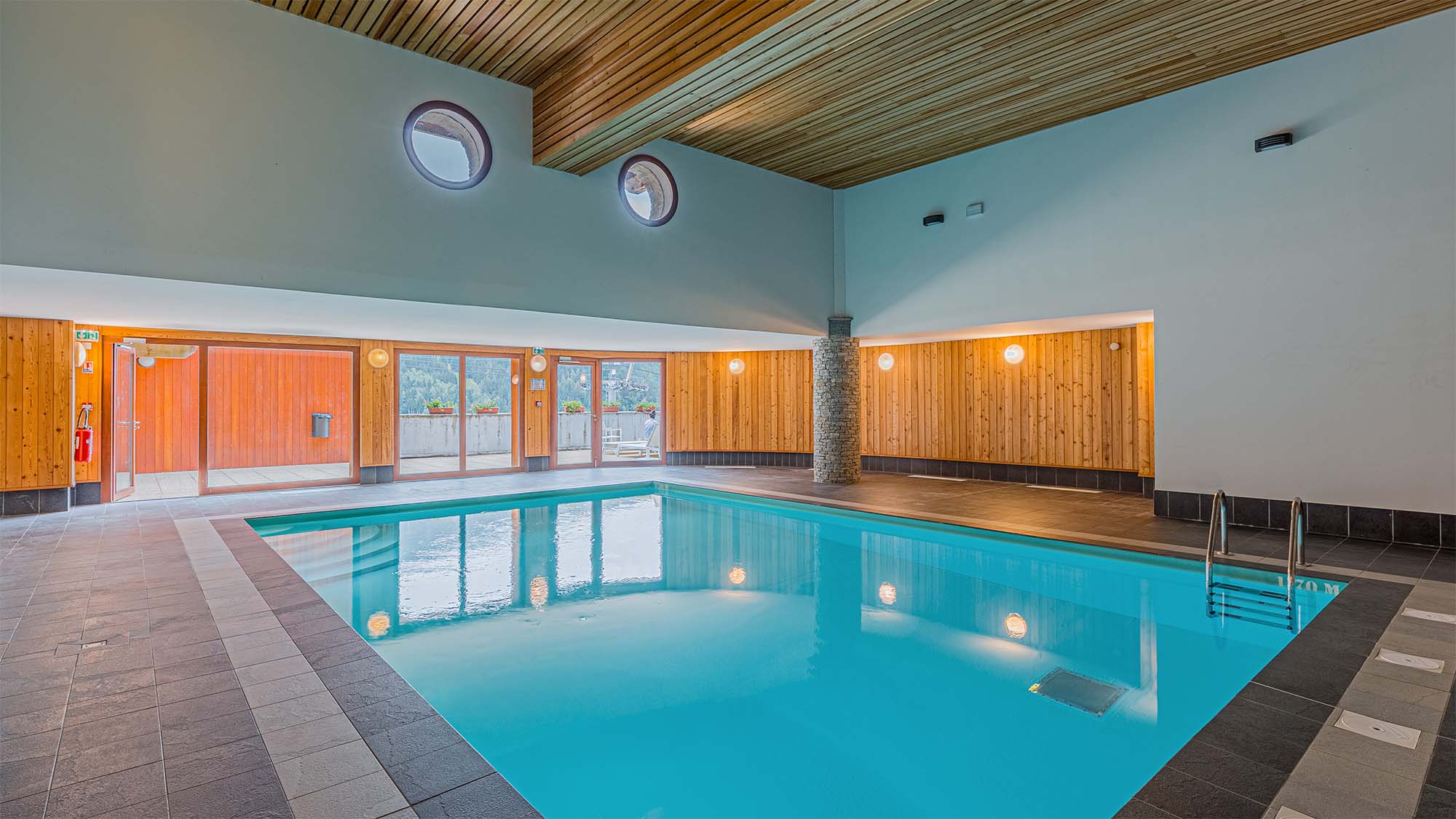 la-cascade-4p10p-cabine-duplex