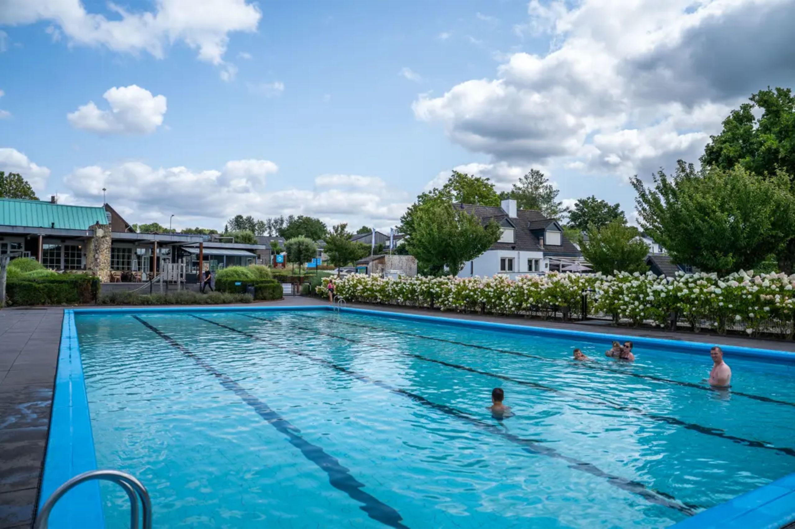 Collosseo 4 people Wellness