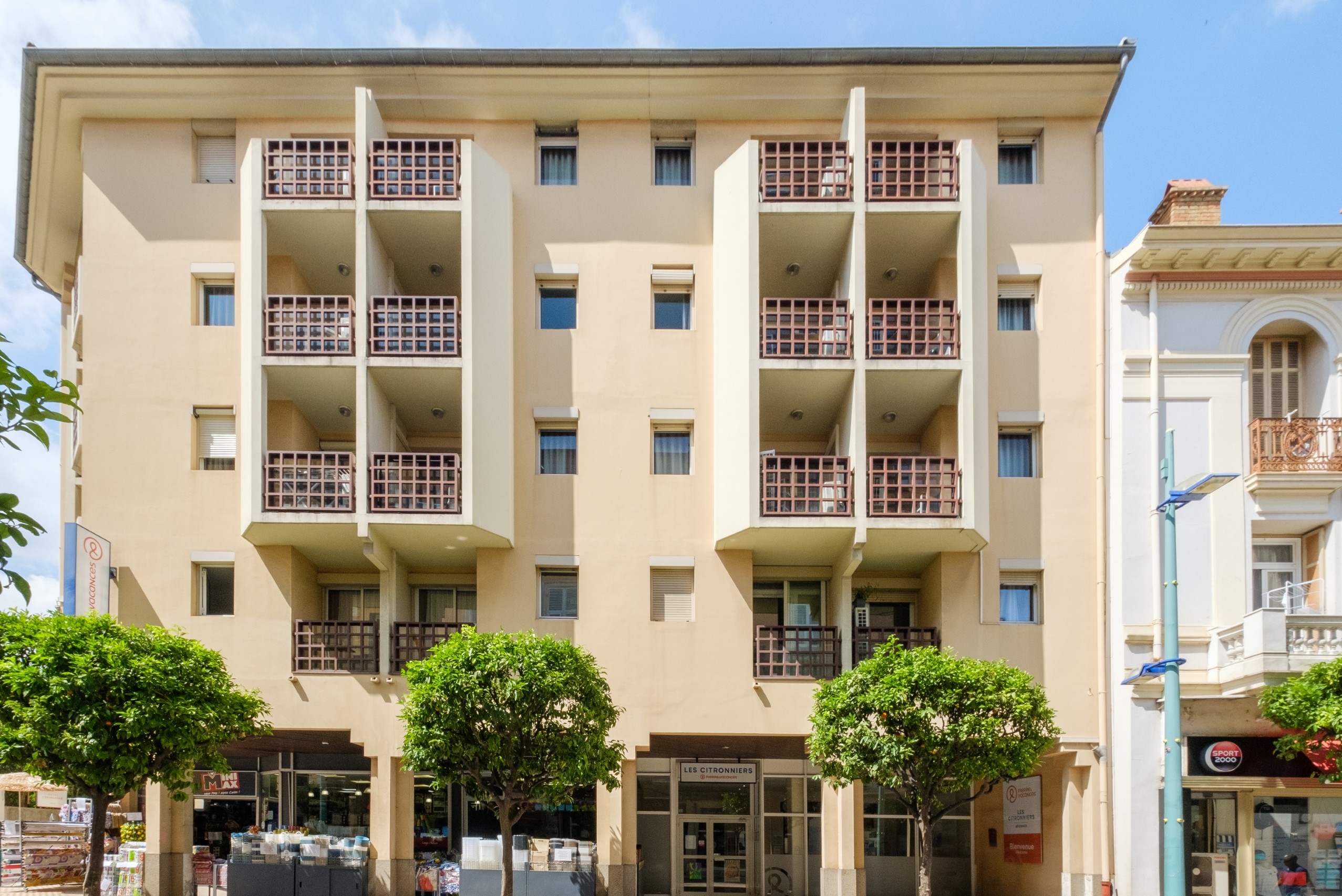 Les Citronniers S4p Courtyard Side afbeelding