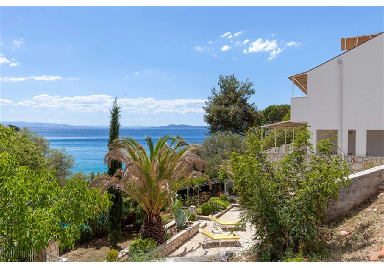 holiday-home-duje