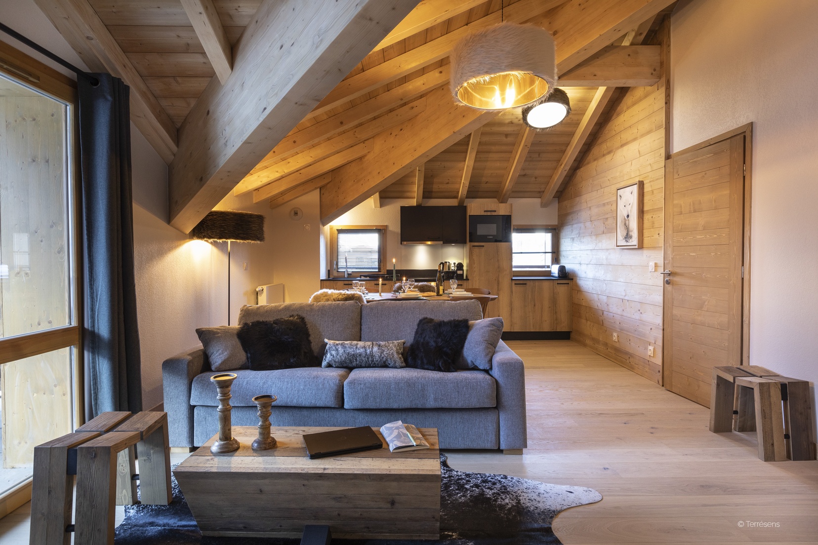 Outdoor terrace and garden at Neige et Soleil TS 3p8 Cabin Std A38S in France