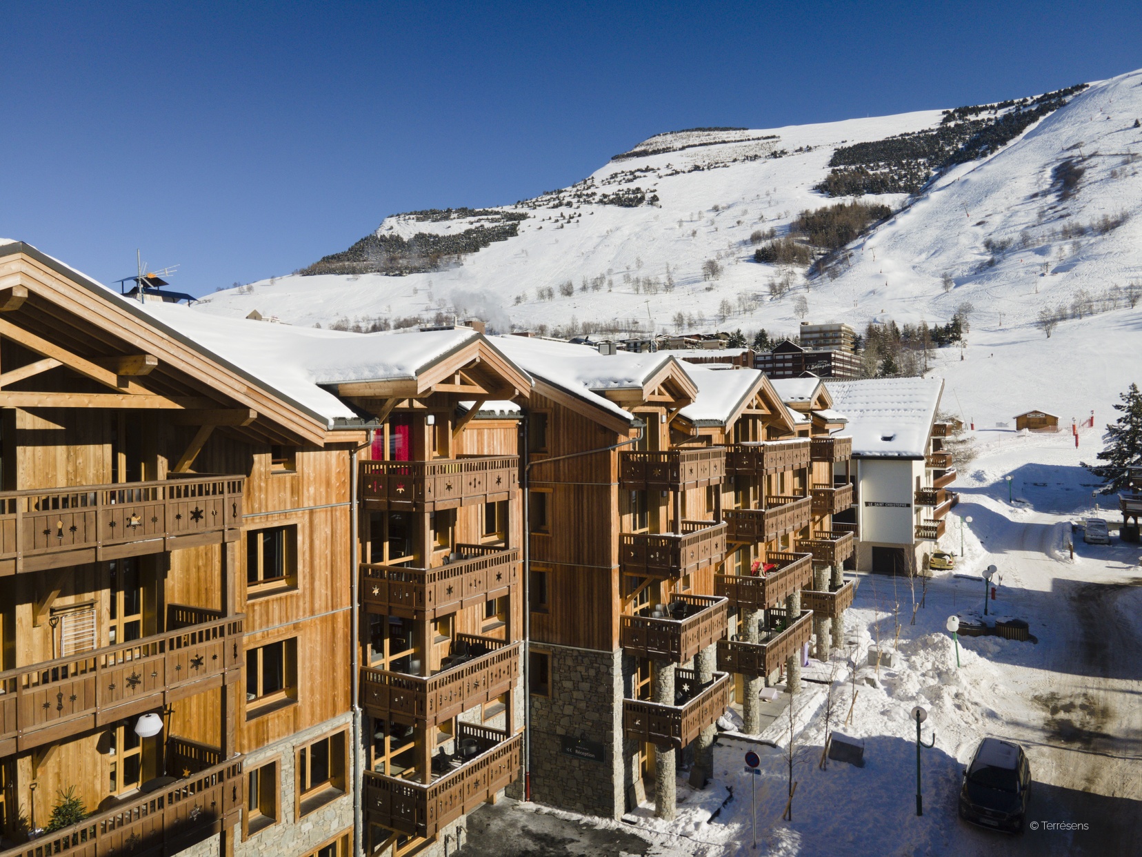 Bedroom accommodation at Neige et Soleil TS 4p8/10 Standard A40S in France