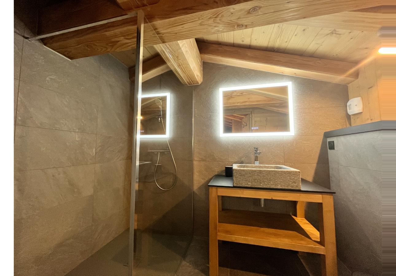chalet-lours-polaire