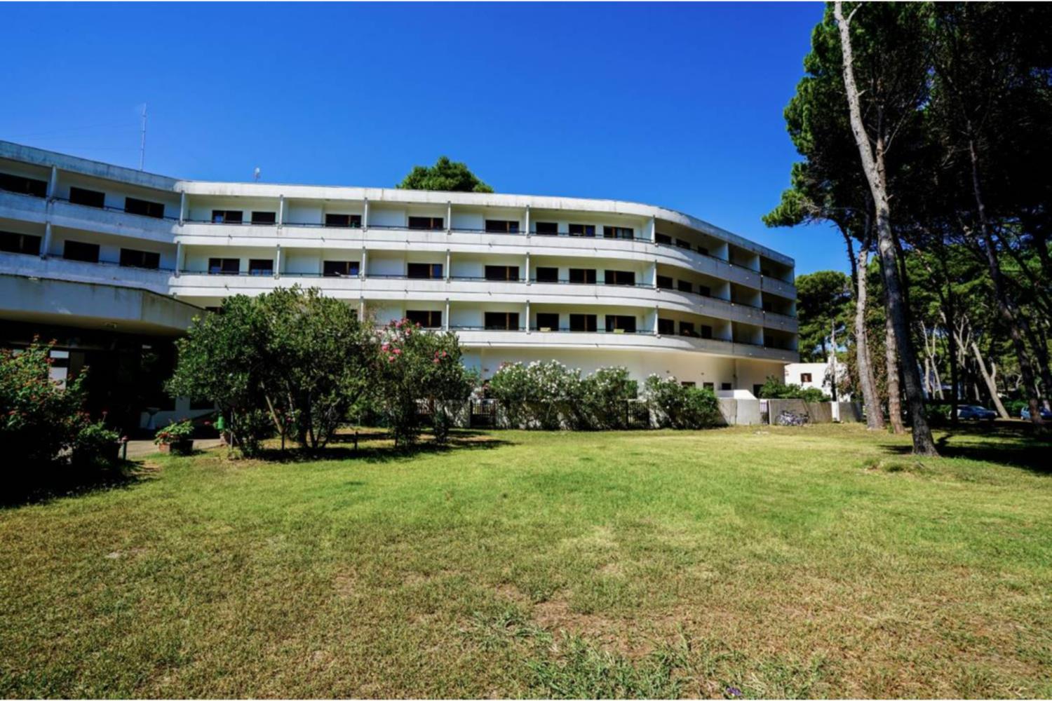 Campoverde Village One Room Apartment (1 - 4 Pax)