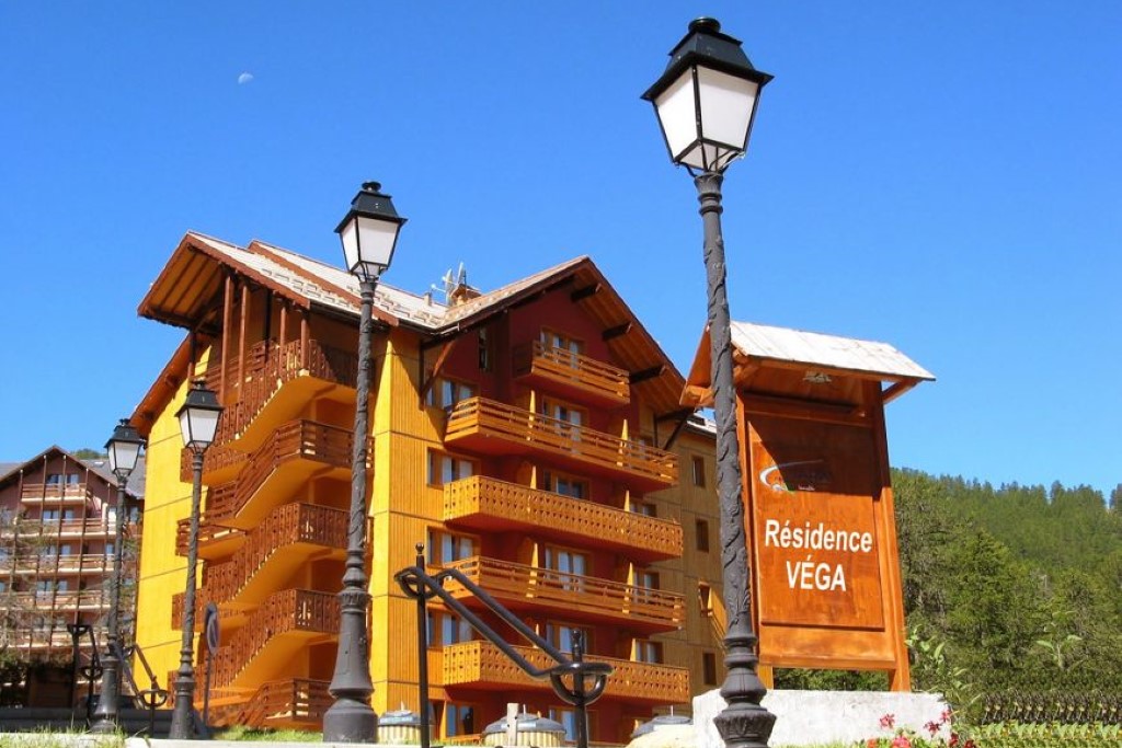 Vega Residence ST4N