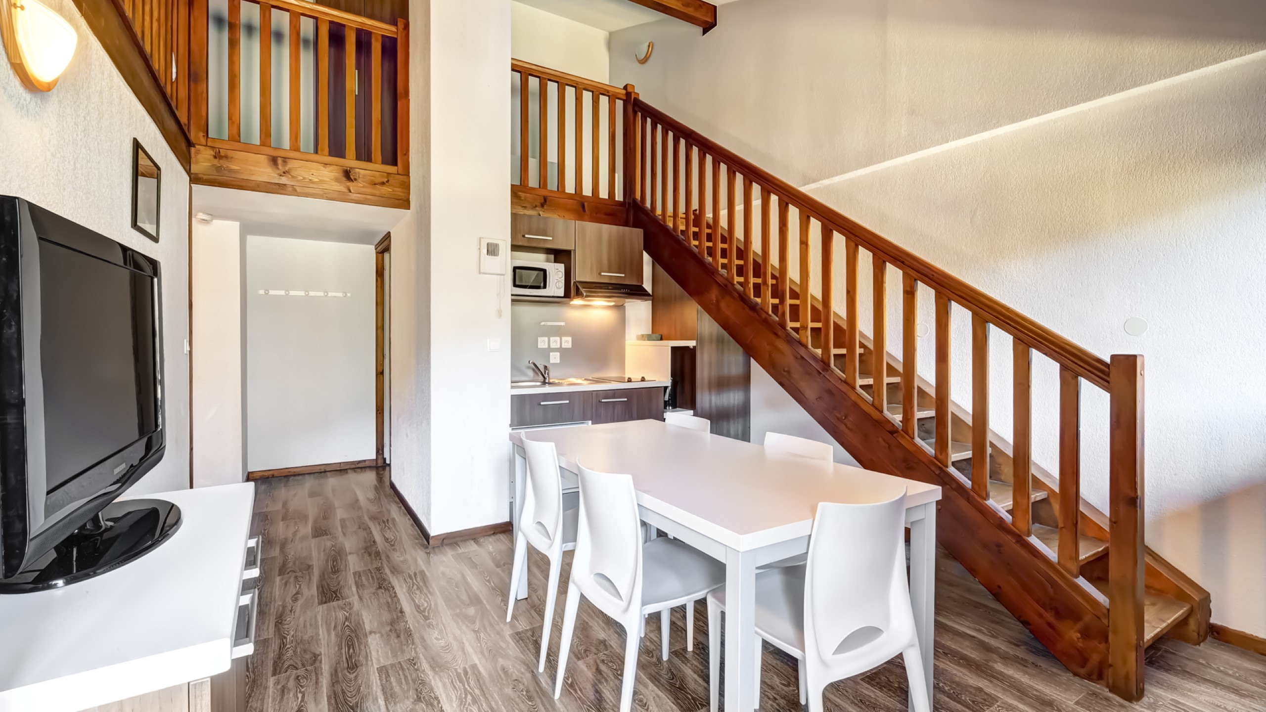 residence-grand-massif-2p5n