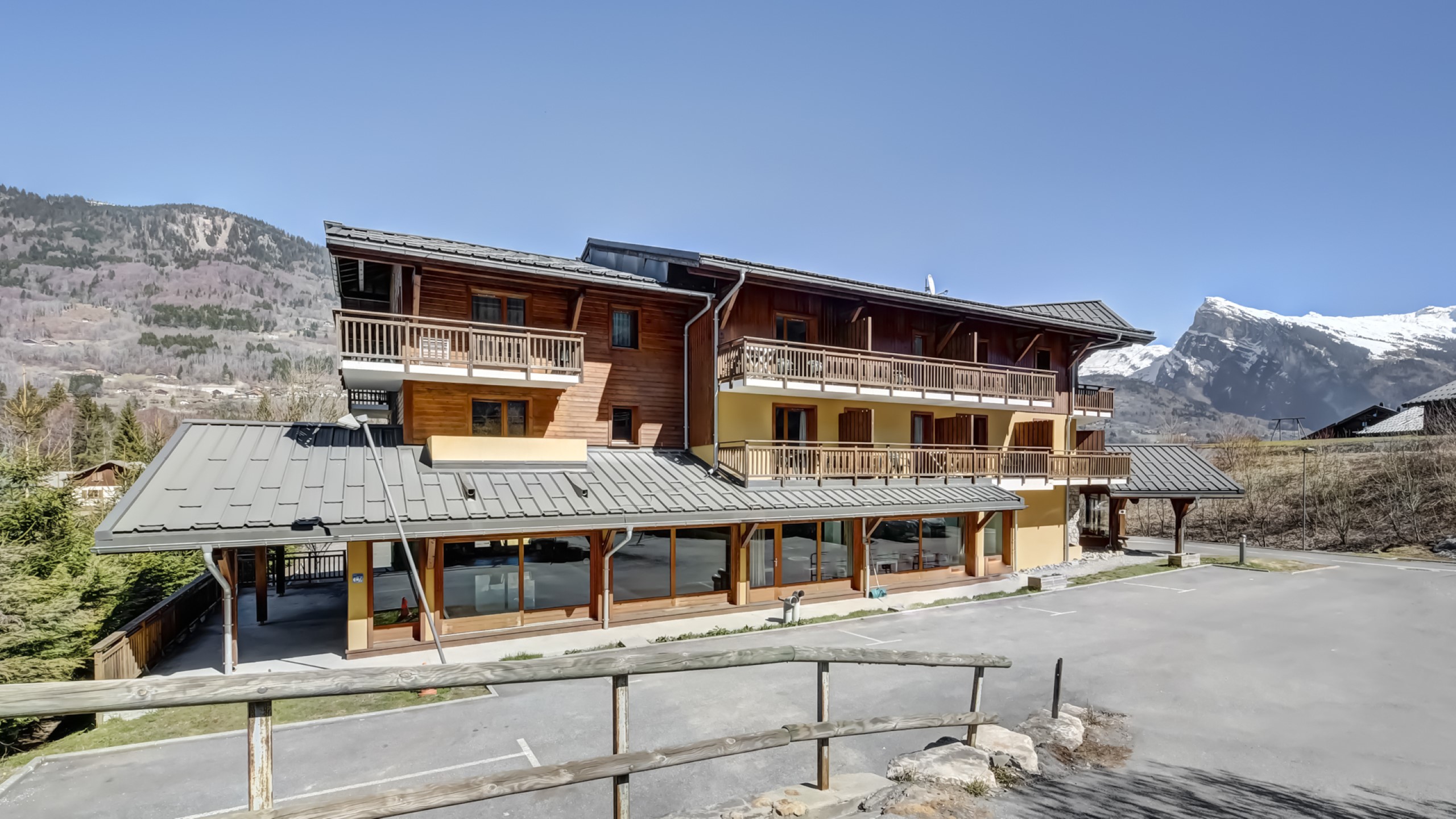 residence-grand-massif-2p6n
