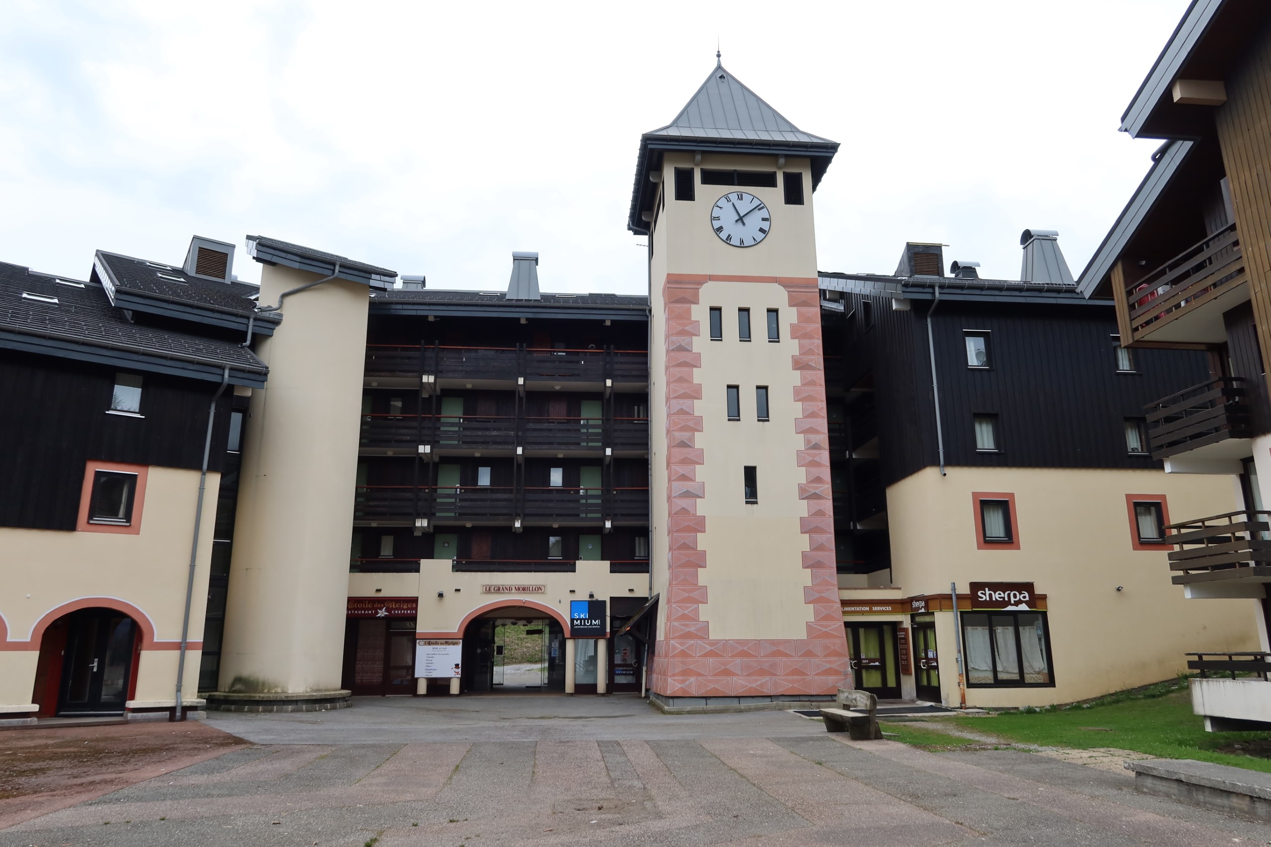 residence-grand-morillon-2p5s