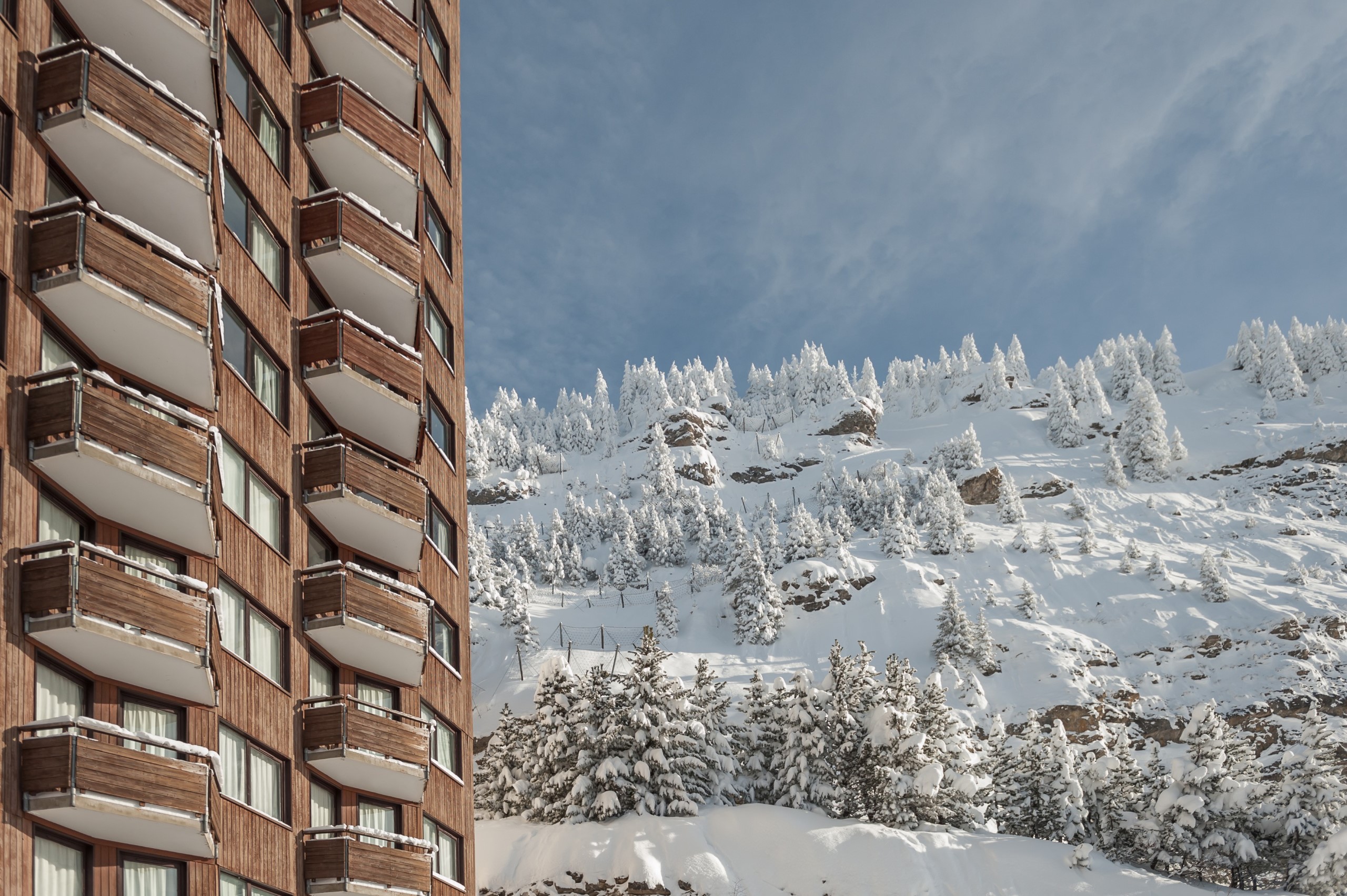 residence-capella-2p4p-mountain-view