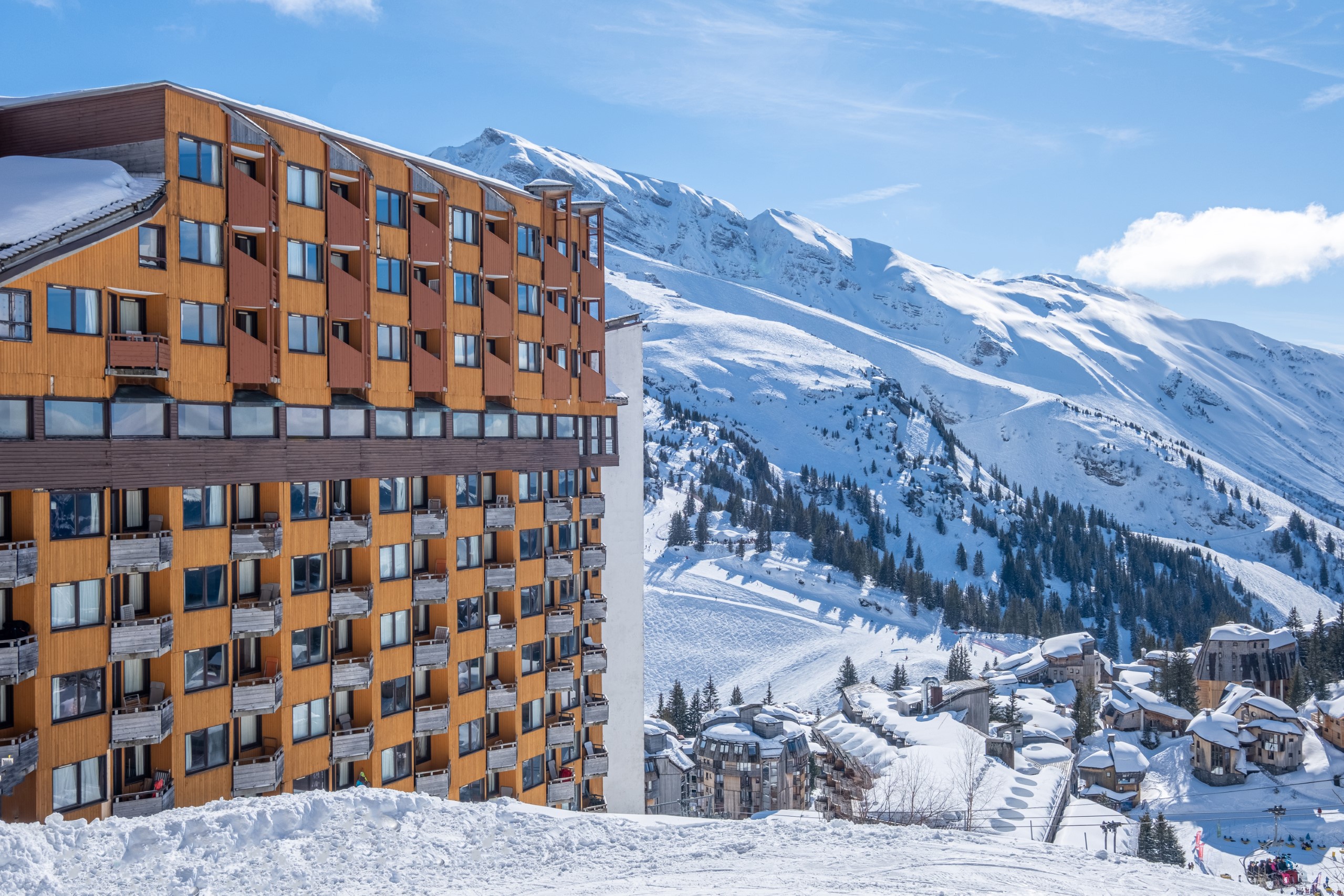 residence-capella-2p4p-mountain-view