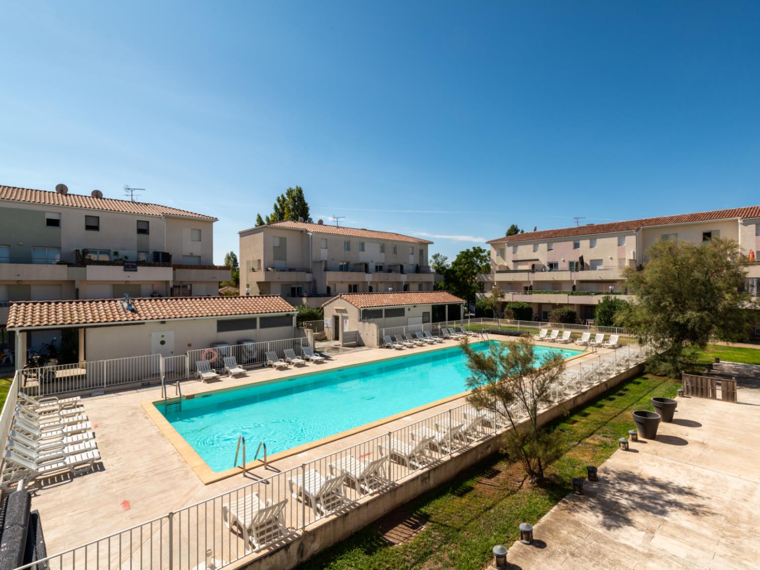 residence-cap-camargue-36cv