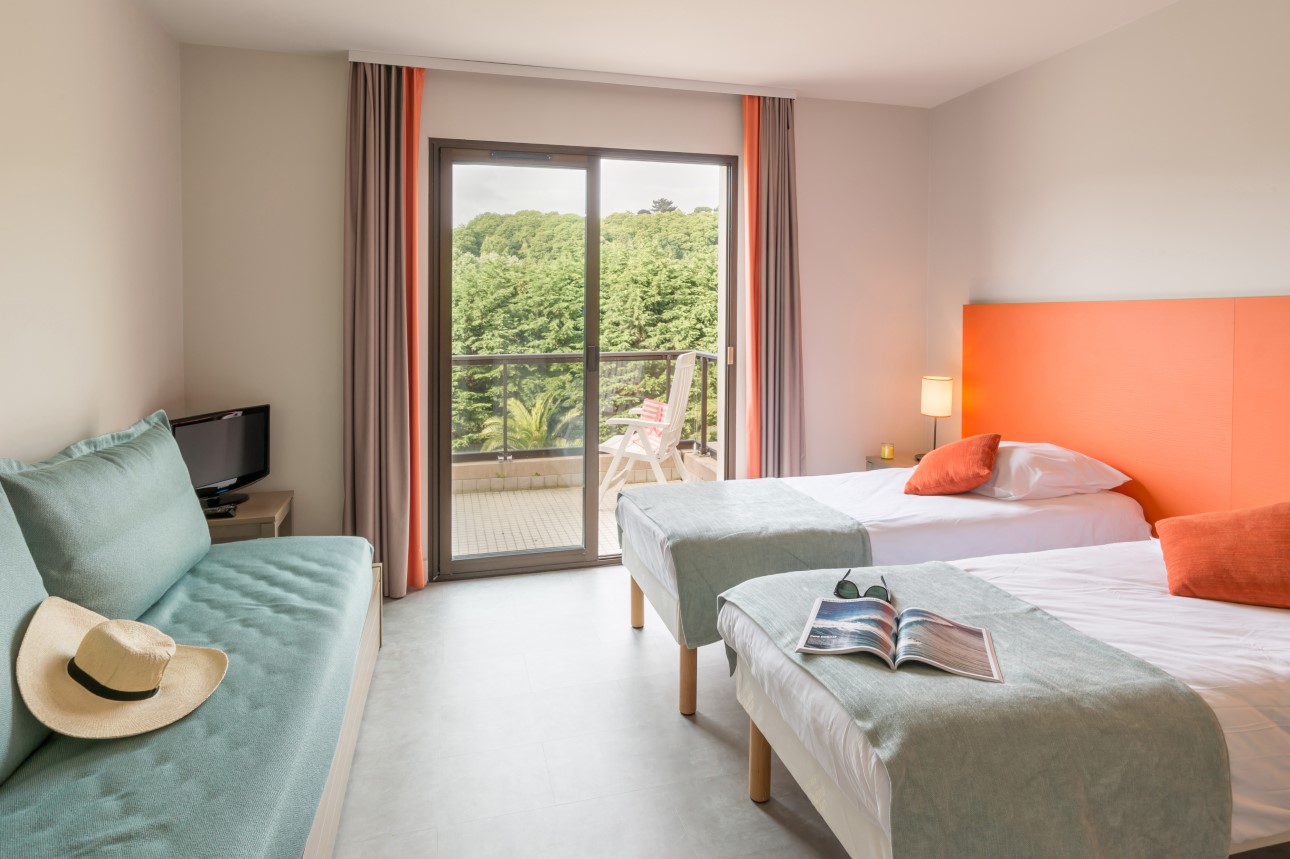 L'Archipel (Brittany) 2p5p NR