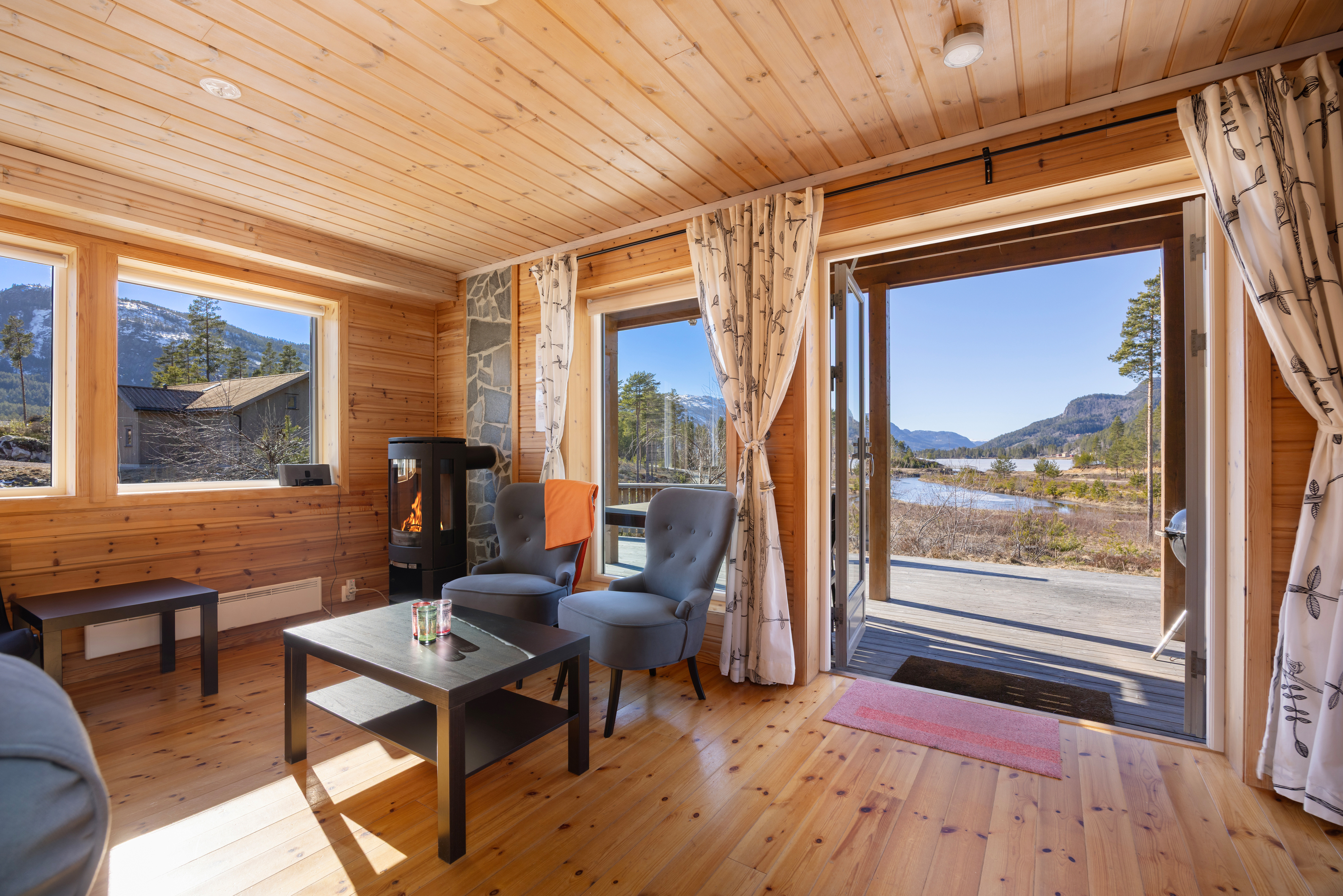 Bathroom at Lakehouse 14p in NO