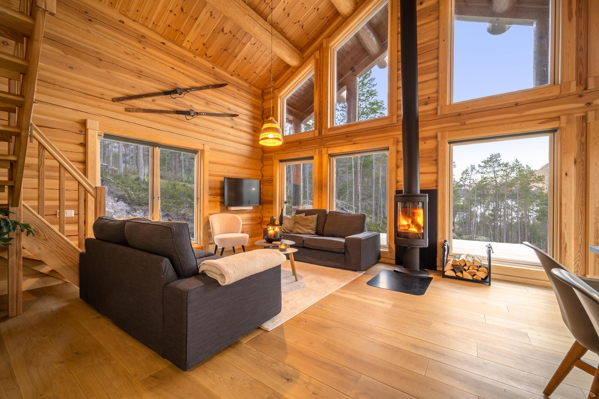 Swimming pool area near Moose Lodge 6p in NO