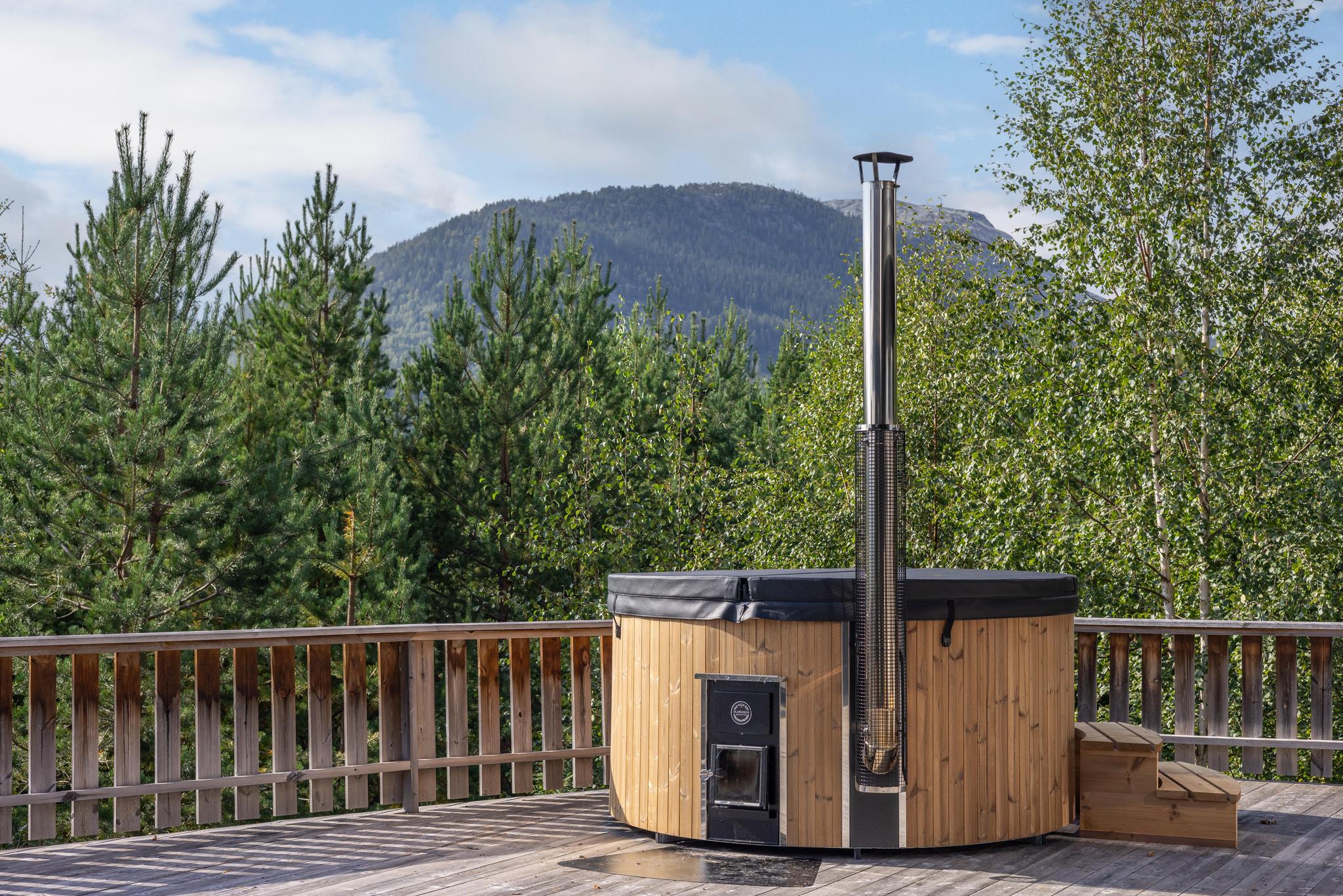 Swimming pool area near Verhøf Hytte 9p in NO