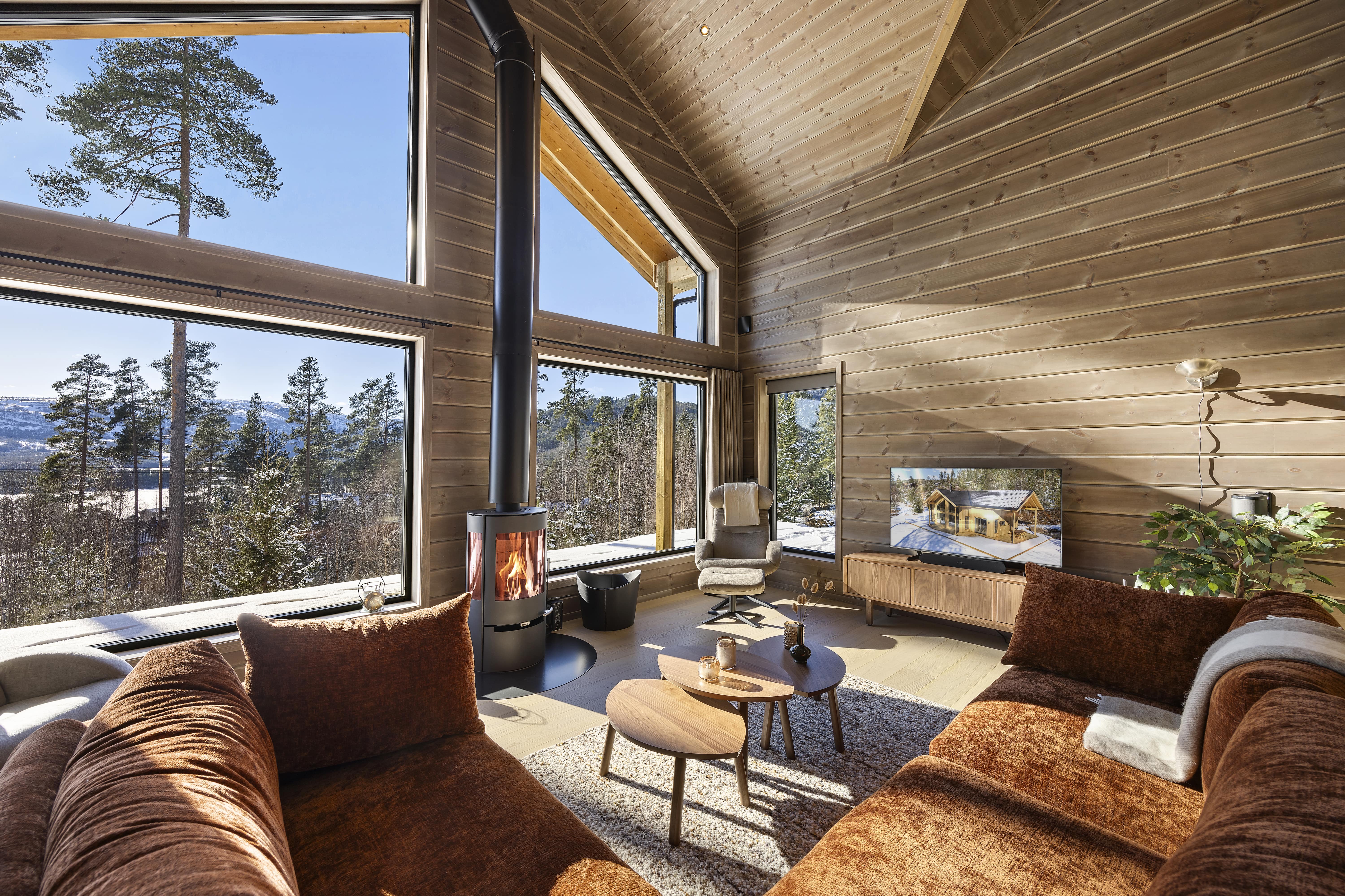 Swimming pool area near Lothlórien Lodge 8p in NO