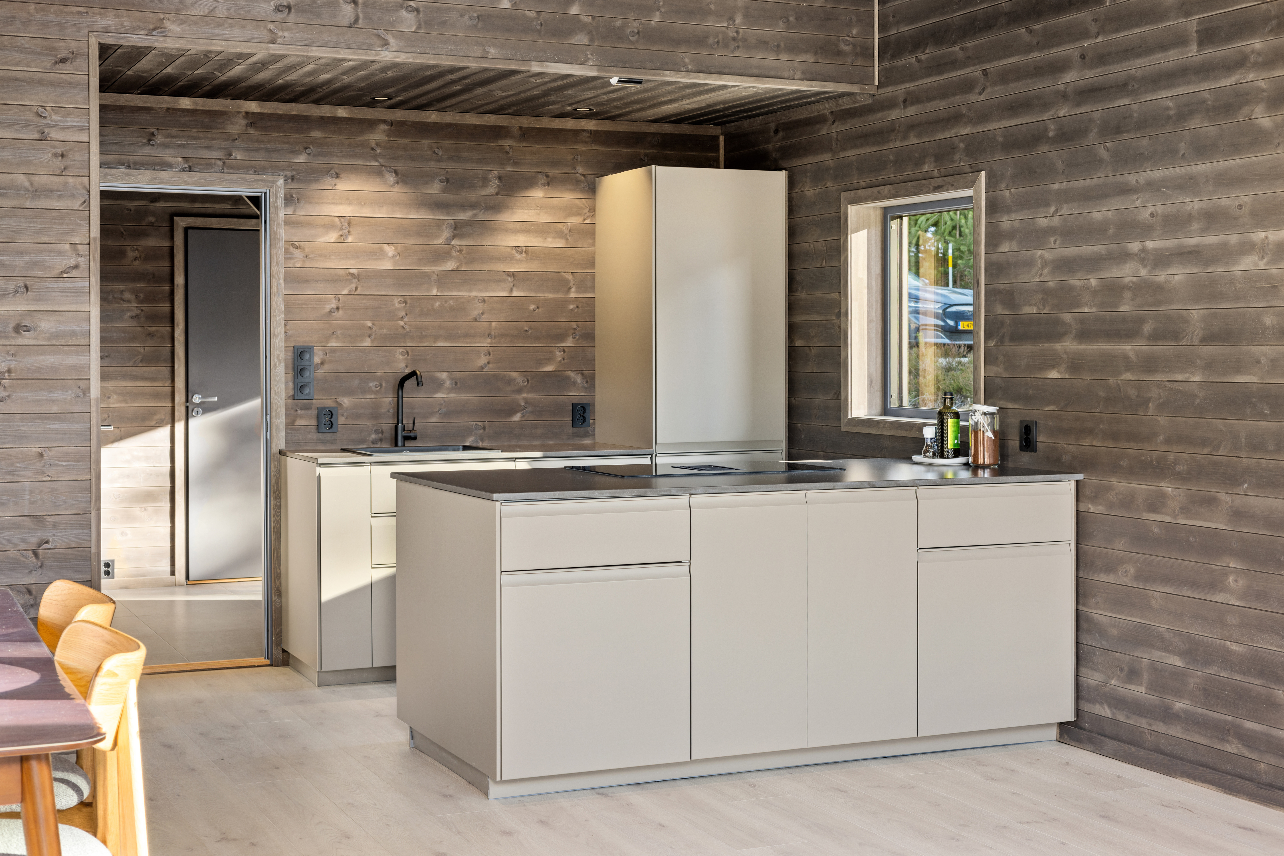 Swimming pool area near Berre Veit 6p in NO