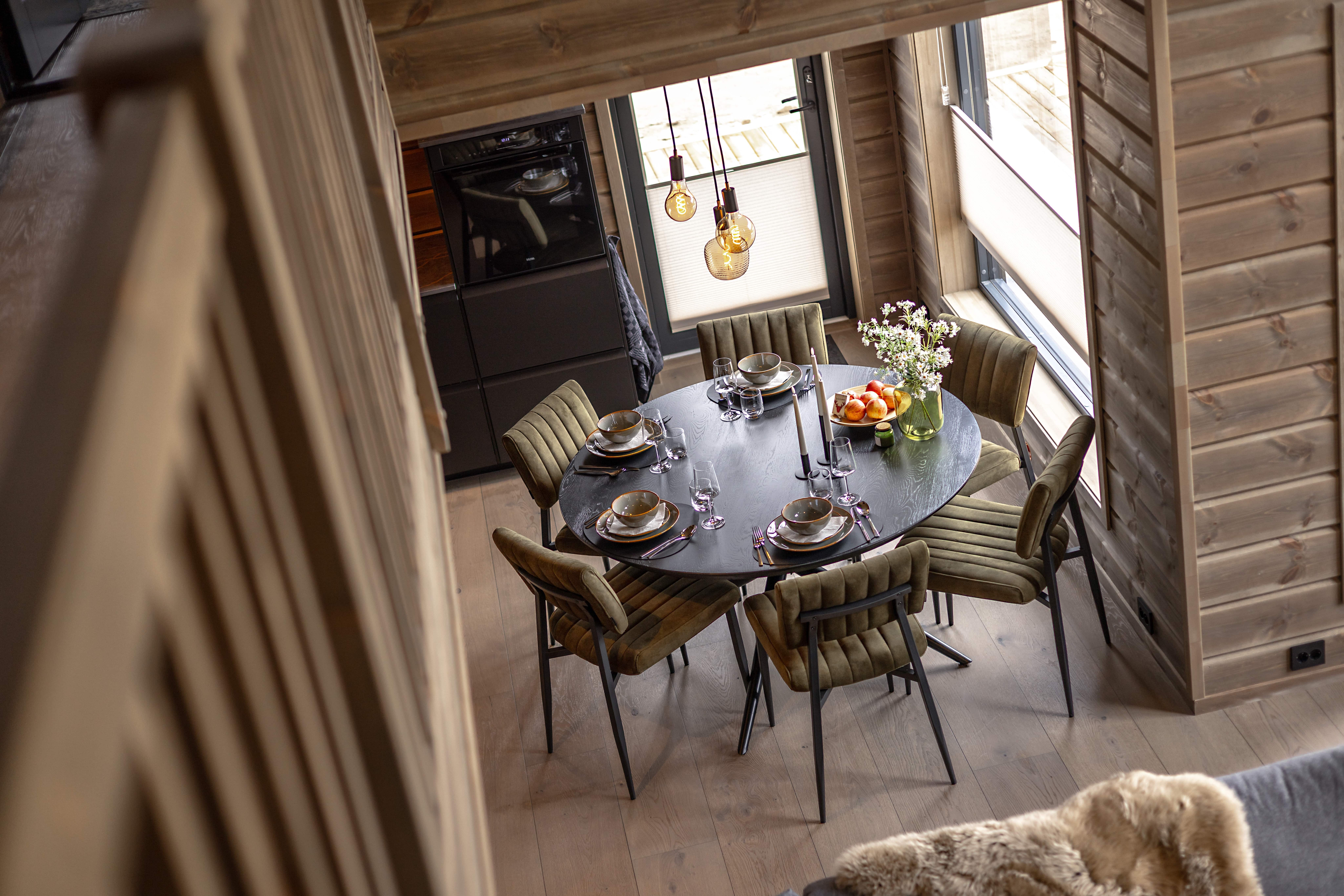 Outdoor terrace and garden at Saga Hytte 6p in NO