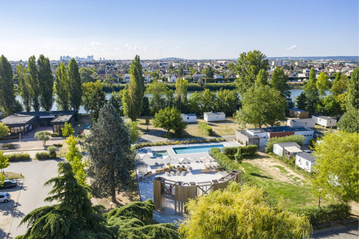 Cottage by the Seine 4p****