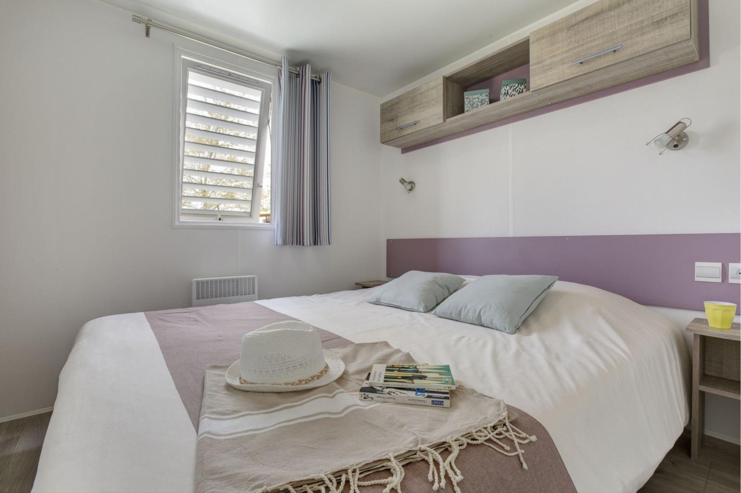 Swimming pool area near Cottage 6p 3Bdrms **** in France