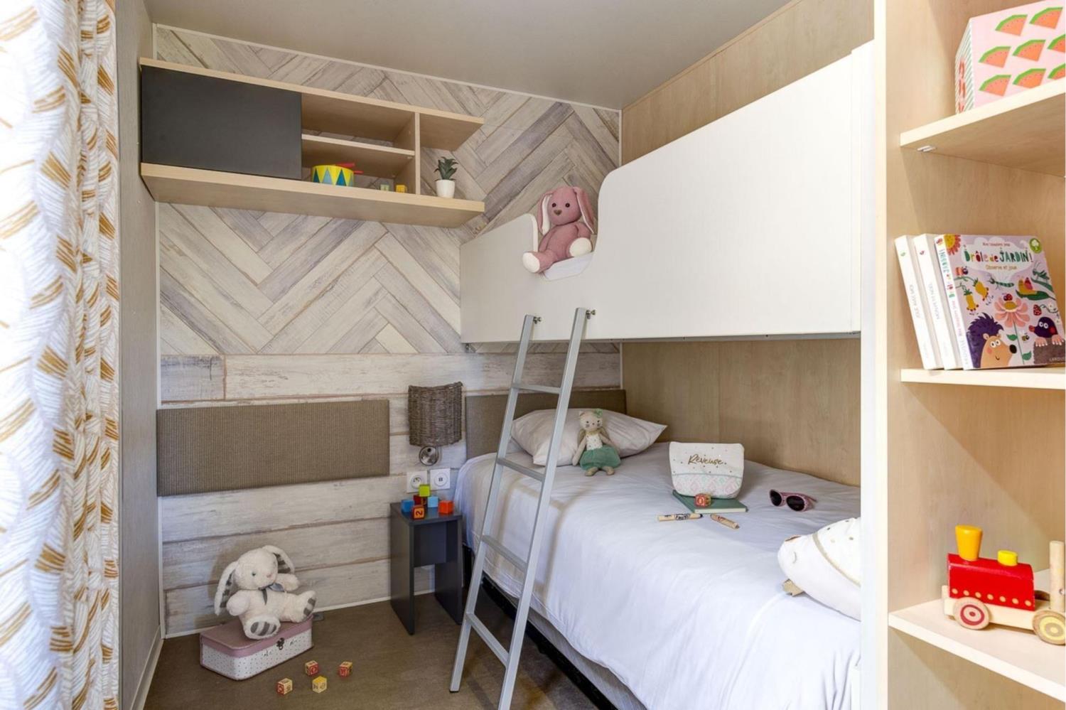 Swimming pool area near Cottage Keywest 5p 2Bdrms AirConPremium in France