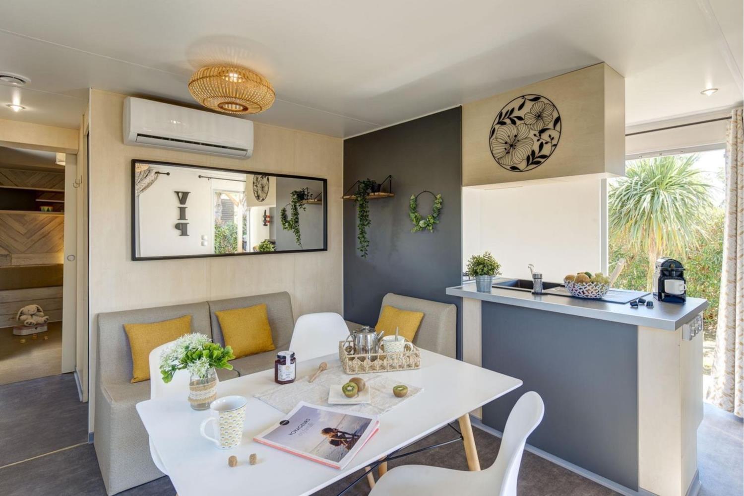 Bathroom at Cottage Keywest 5p 2Bdrms AirConPremium in France